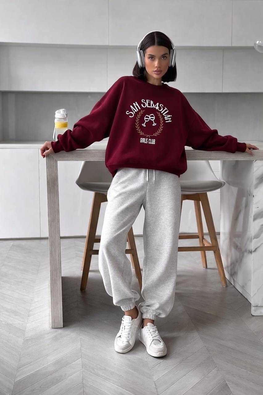 свитшот оверсайз бордовый с принтом old money assertive,женский свитшот оверсайз,свитшот женский,cвитшот оверсайз,свитшот оверсайз бордовый с принтом old money