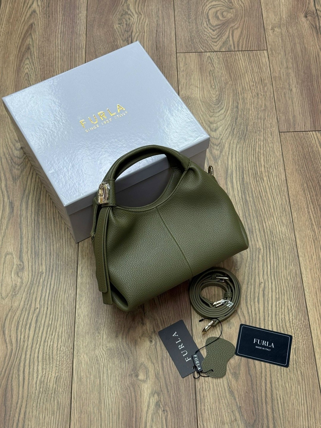 сумка,женская сумка,стильная сумочка,женская сумка furla натуральная кожа,модная сумка