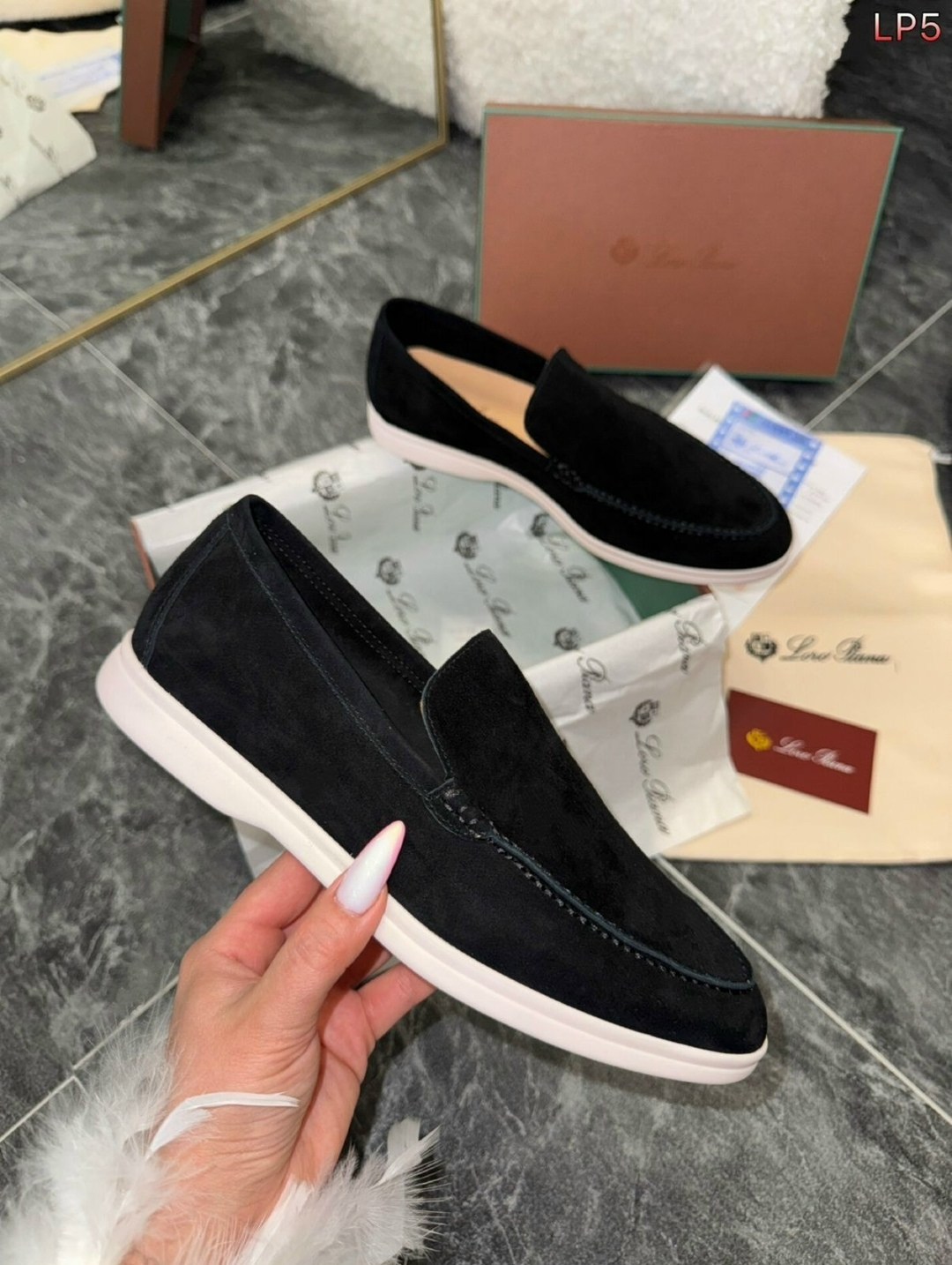 лоферы женские loro piana,лоферы loro piana,лоферы из натуральной замши loro piana premium shoes,лоферы loro piana светло-бежевый 40 ru (25.5cm),замшевые лоферы loro piana