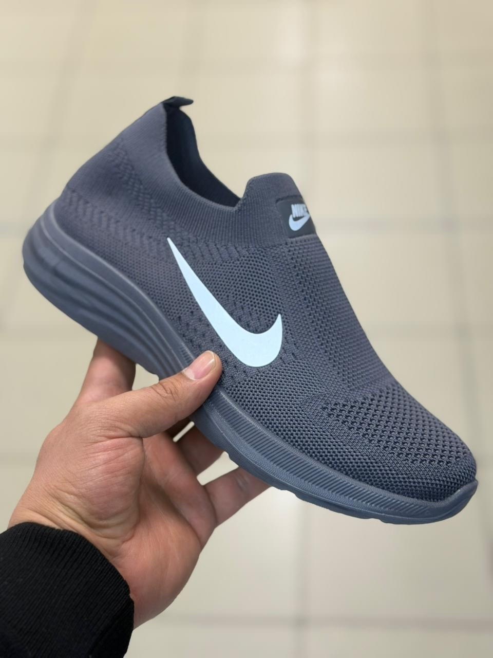 кроссовки,кроссовки nike,кроссовки мужские nike,спортивная ,кроссовка