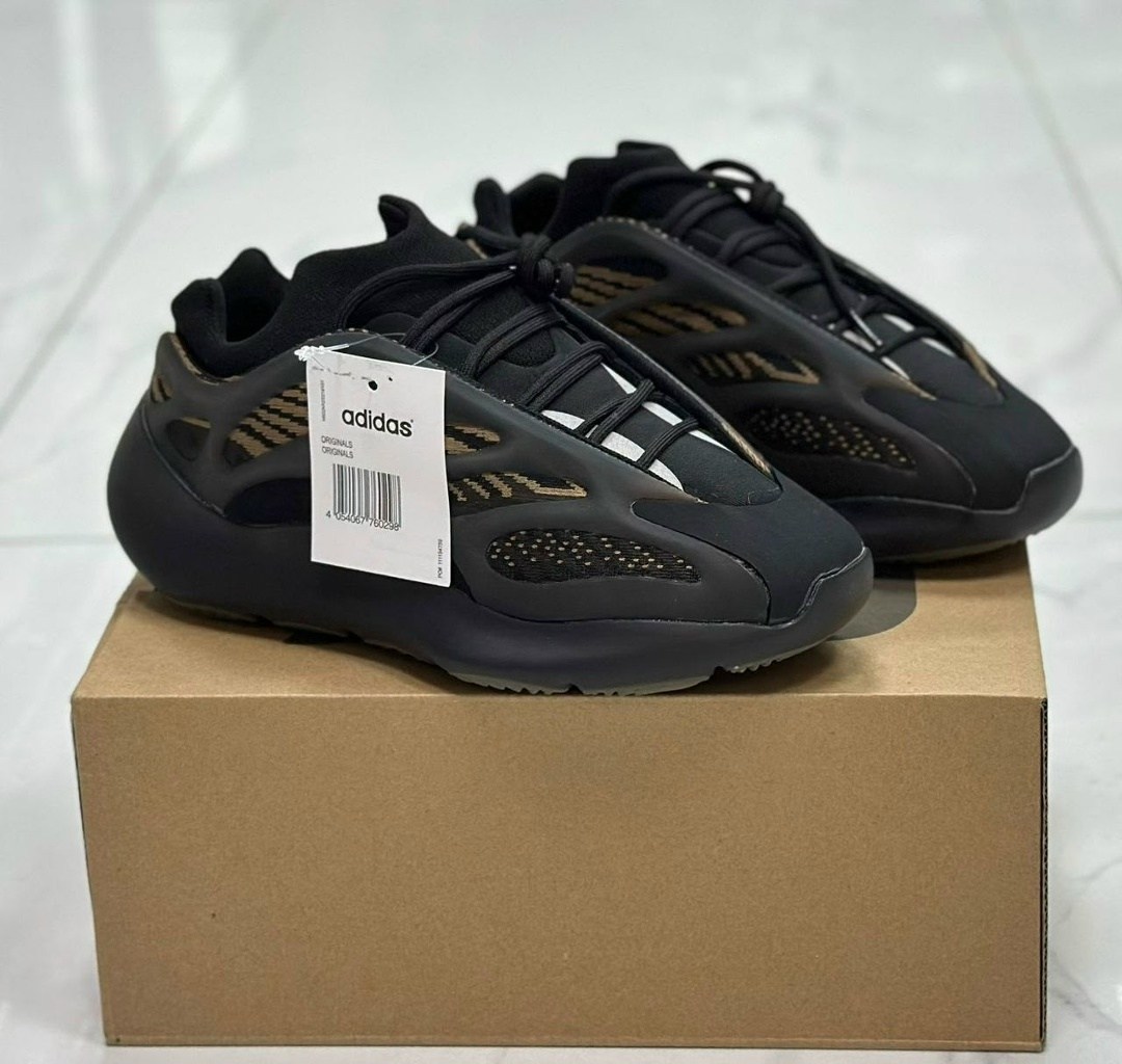 кроссовки adidas yeezy boost 700 v3,adidas yeezy boost 700,кроссовки adidas yeezy boost 700,кроссовки adidas yeezy boost 700 v3 цвет белый,adidas yeezy boost 700 v 3