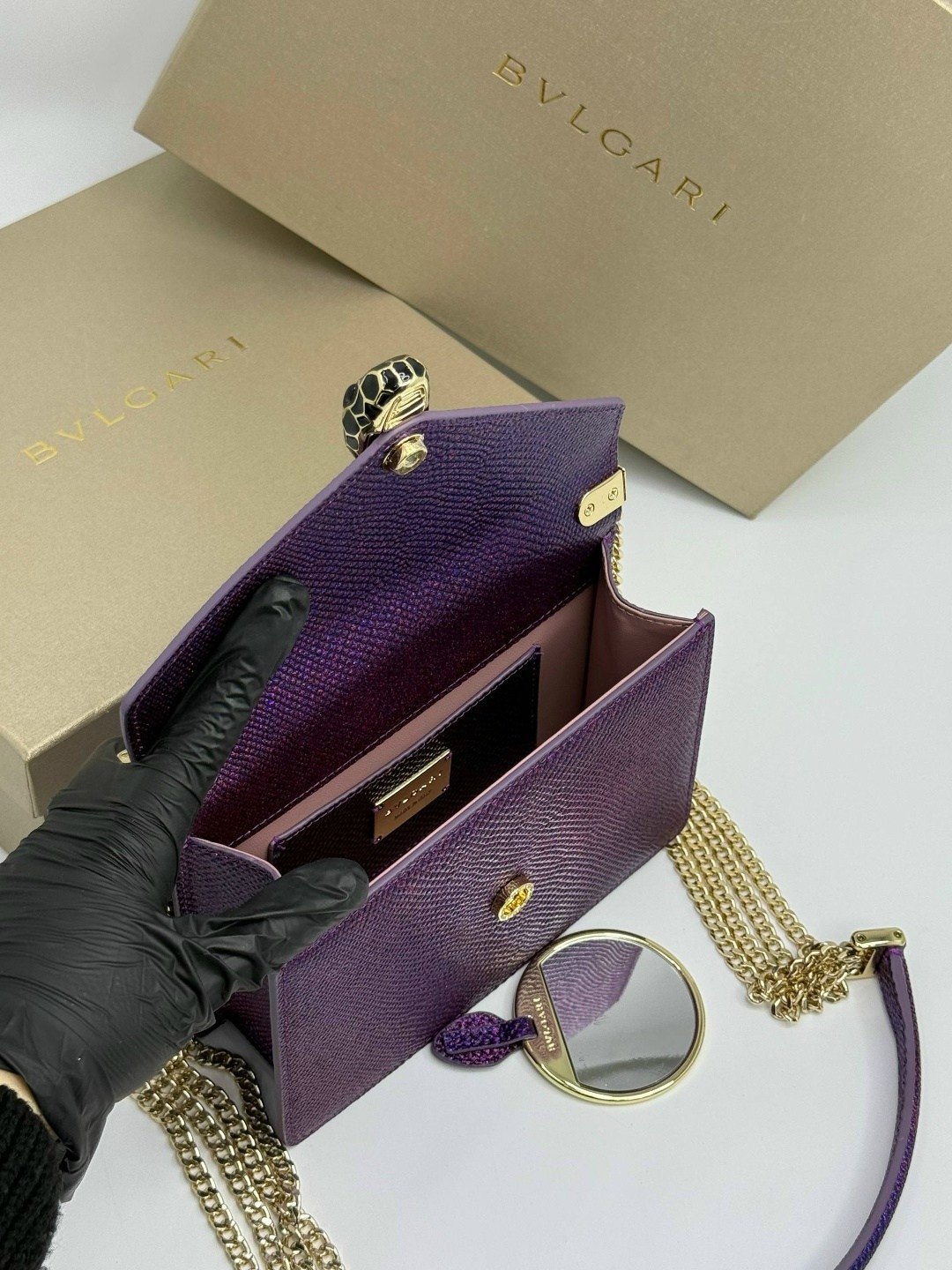 сумка bvlgari,сумка булгари,bvlgari сумка на плечо,сумка женская bvlgari,сумка bvlgari с тиснением под змею