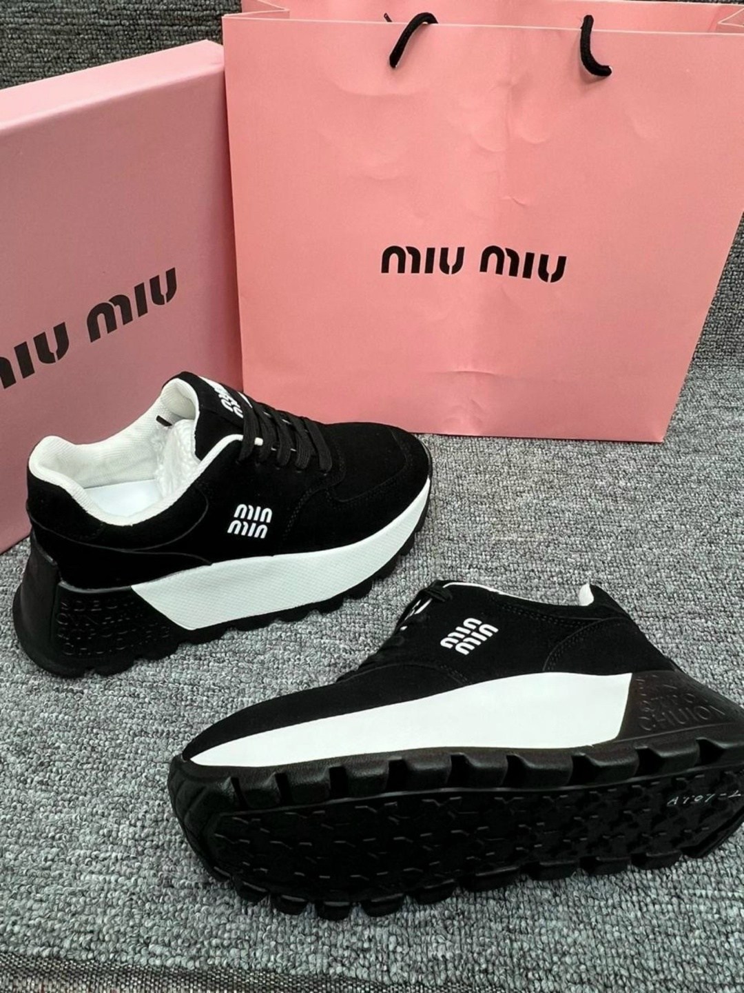 кроссовки miu miu женские,кроссовки женские,кроссовки miu miu,,женские кроссовки на платформе