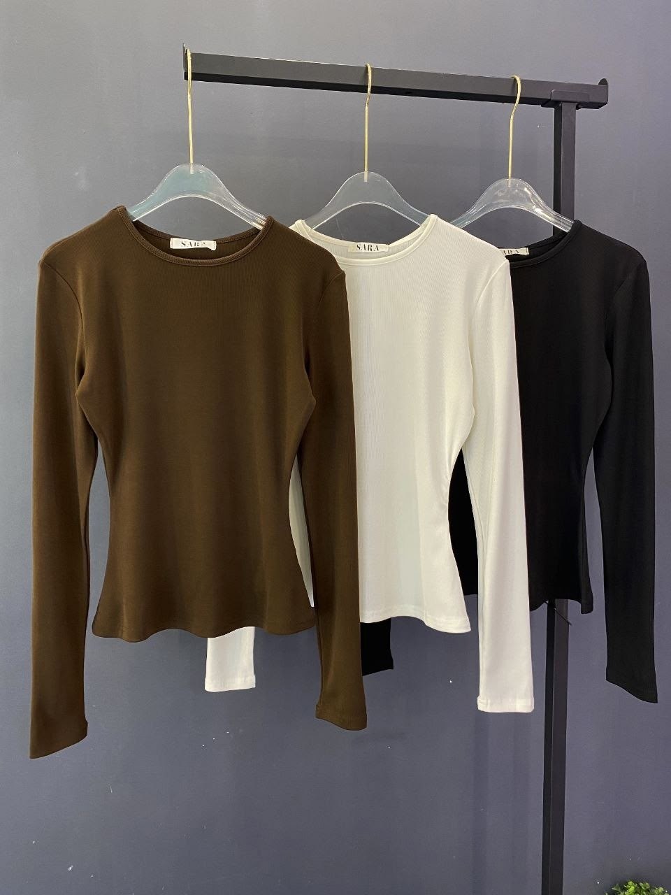 кофта женская,белый лонгслив женский,лонгслив женские,женская футболка с длинным рукавом,лонгслив прозрачная