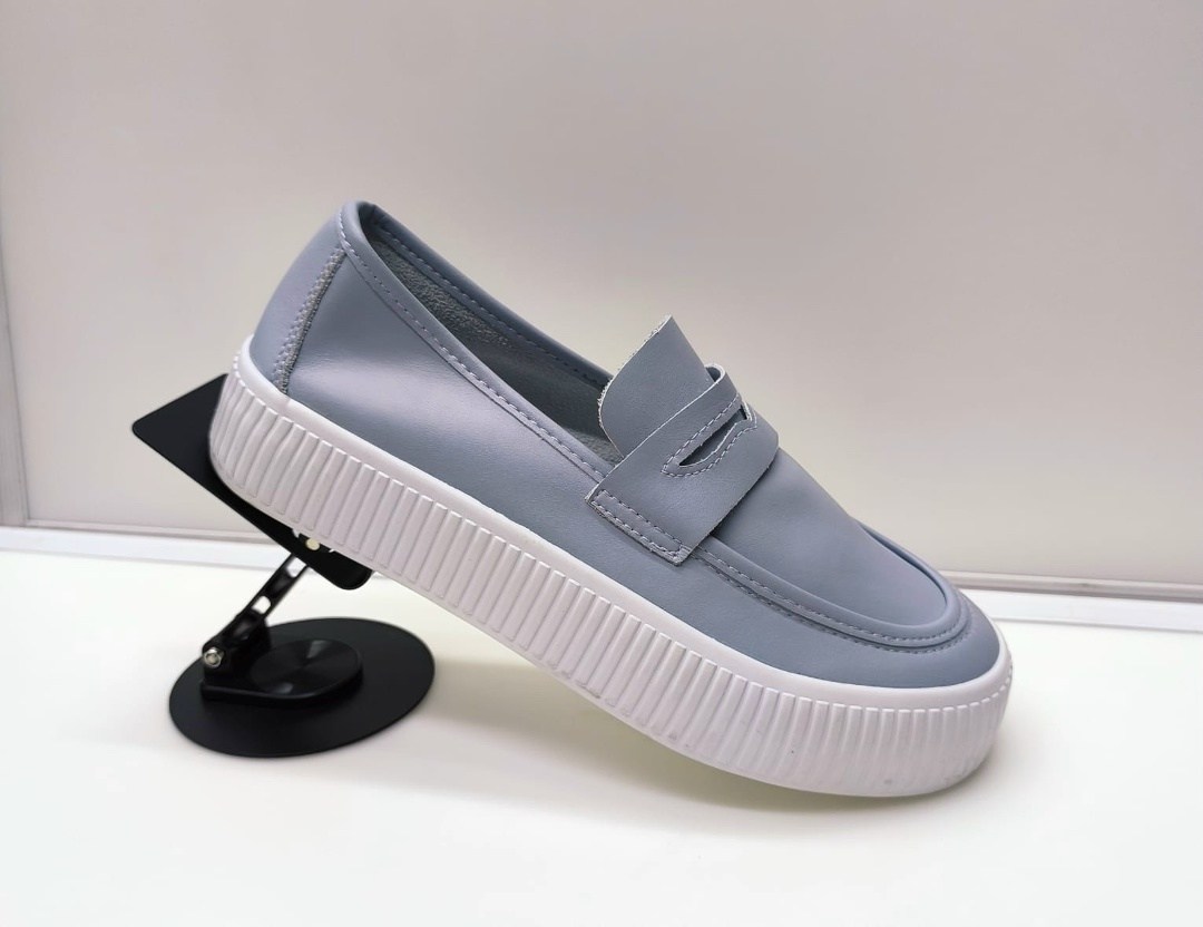 ,лоферы женские,лоферы белые,женская ,мокасины женские