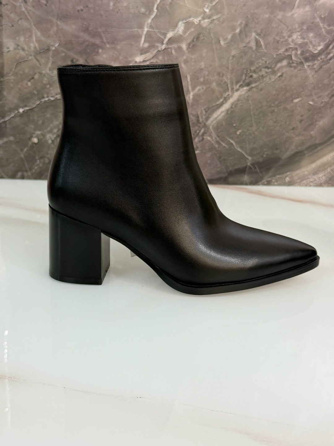 казаки демисезонные ботинки на каблуке miss milano,женские ботильоны,укороченные ботильоны,ботильоны,