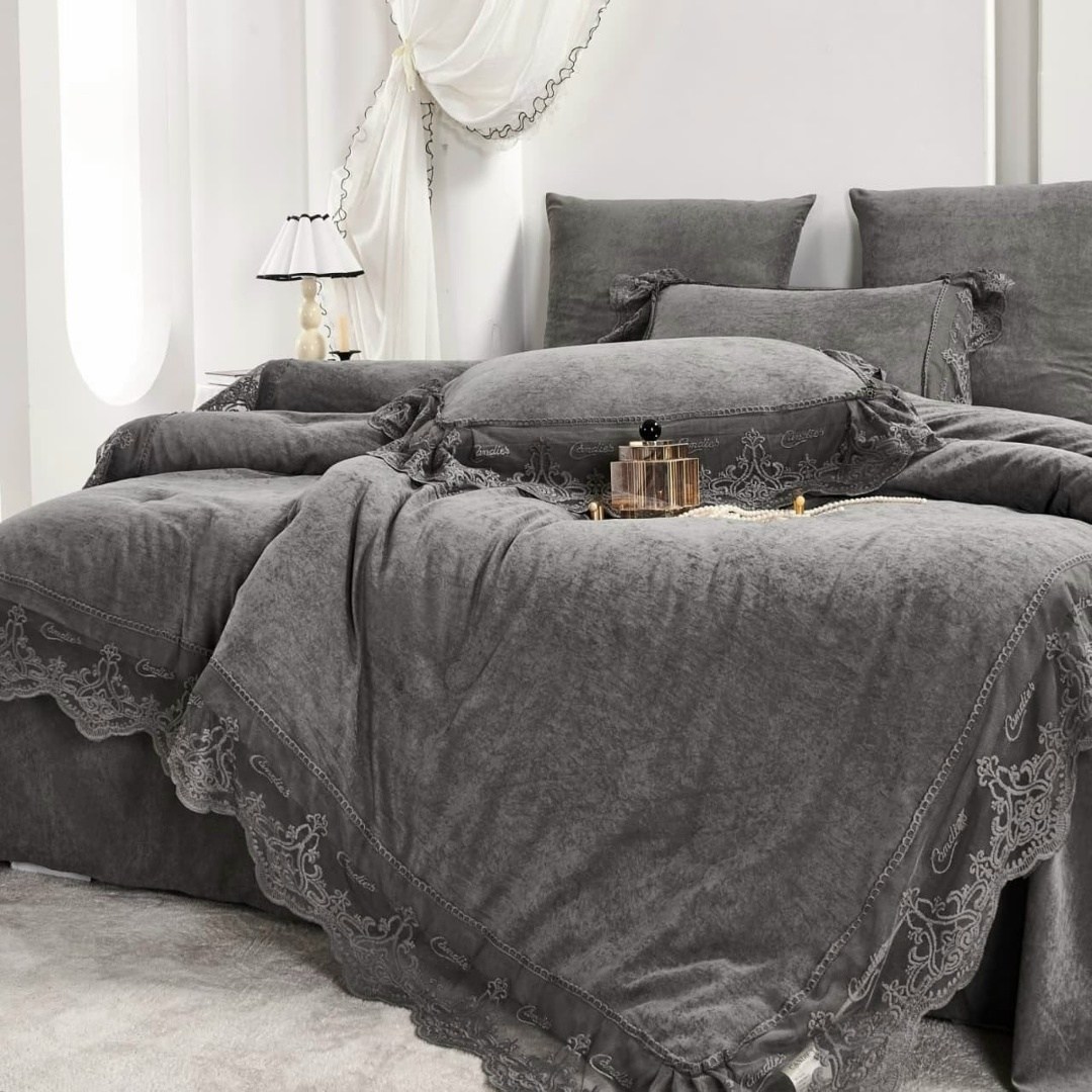 комплект постельного белья,роскошный комплект постельного белья,постельного белья,покрывала,плюшевое постельное белье