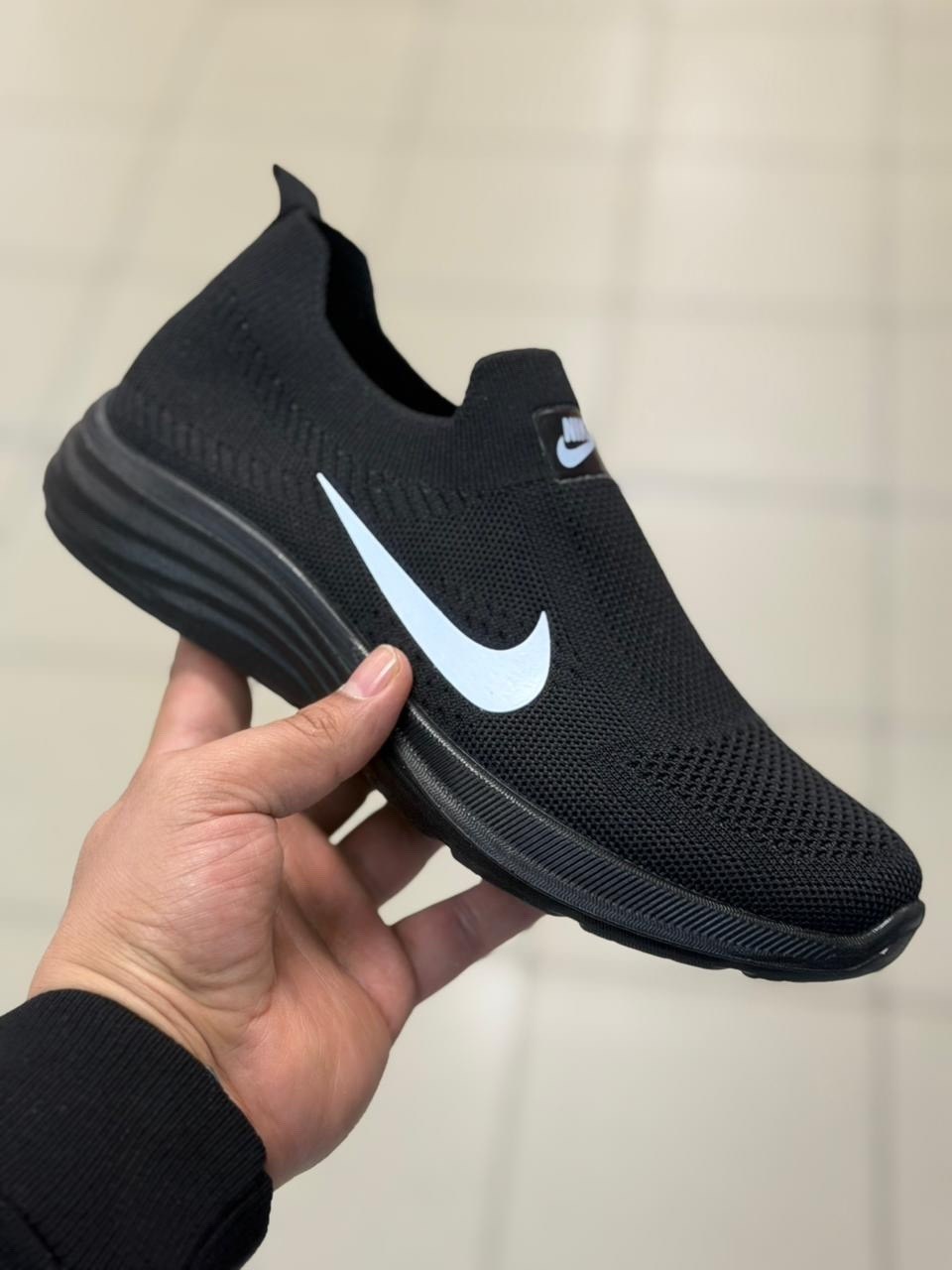 кроссовки,кроссовки nike,кроссовки мужские nike,спортивная ,кроссовка