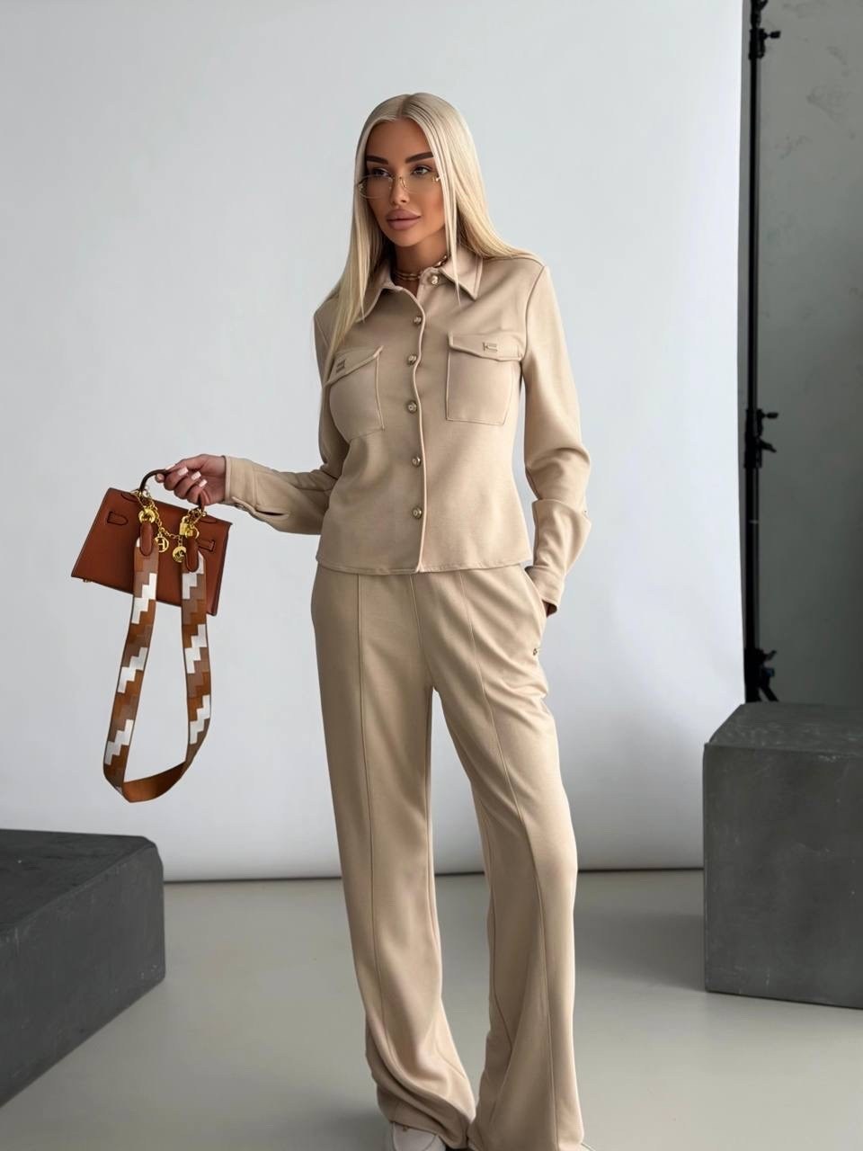 костюм женский брючный,костюм брючный,костюм женский брючный жатка,костюм тройка бежевый женский,бежевый костюм