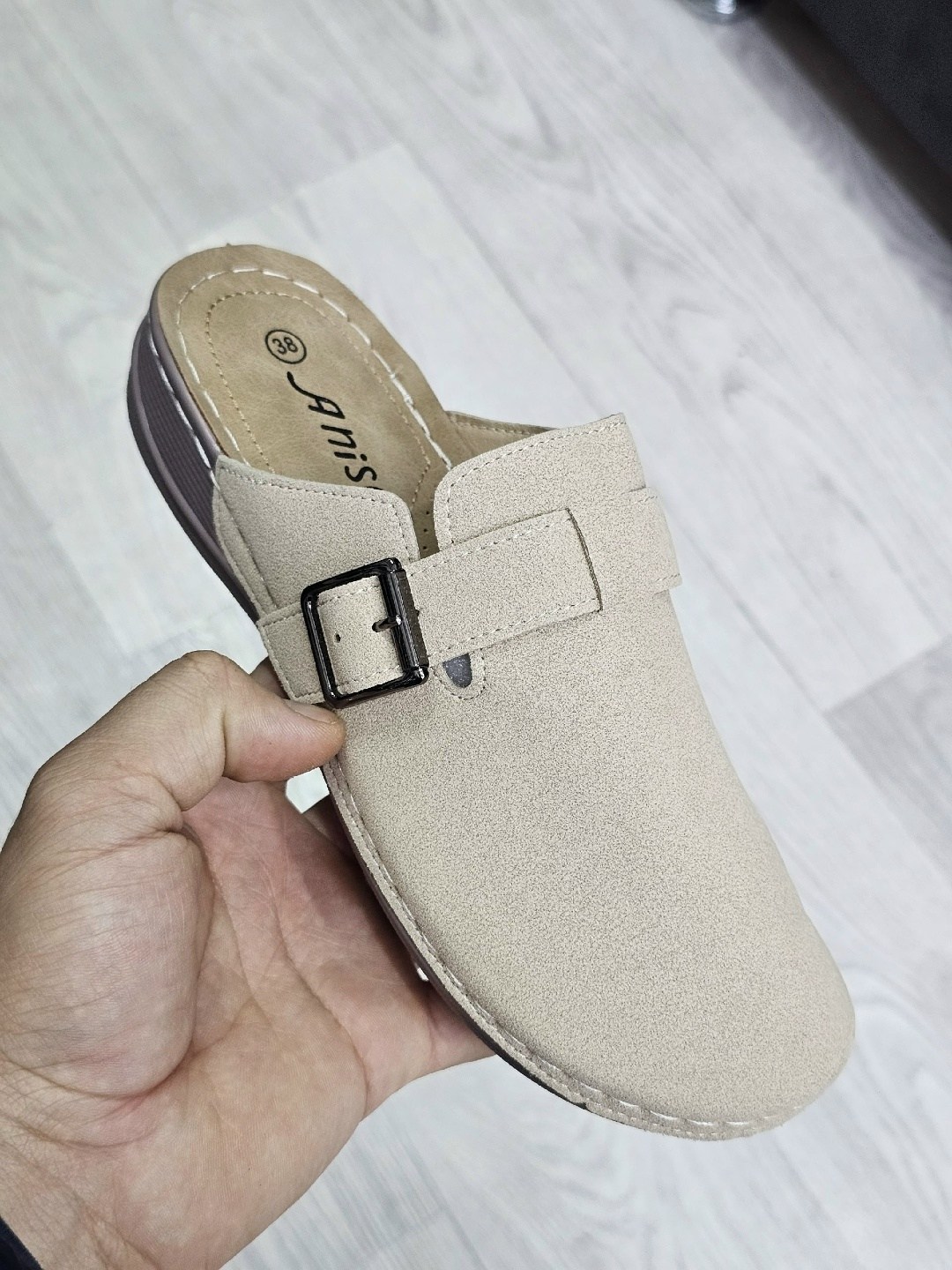 ,шлепанцы женские,тапочки модные,мюли замшевые,женская