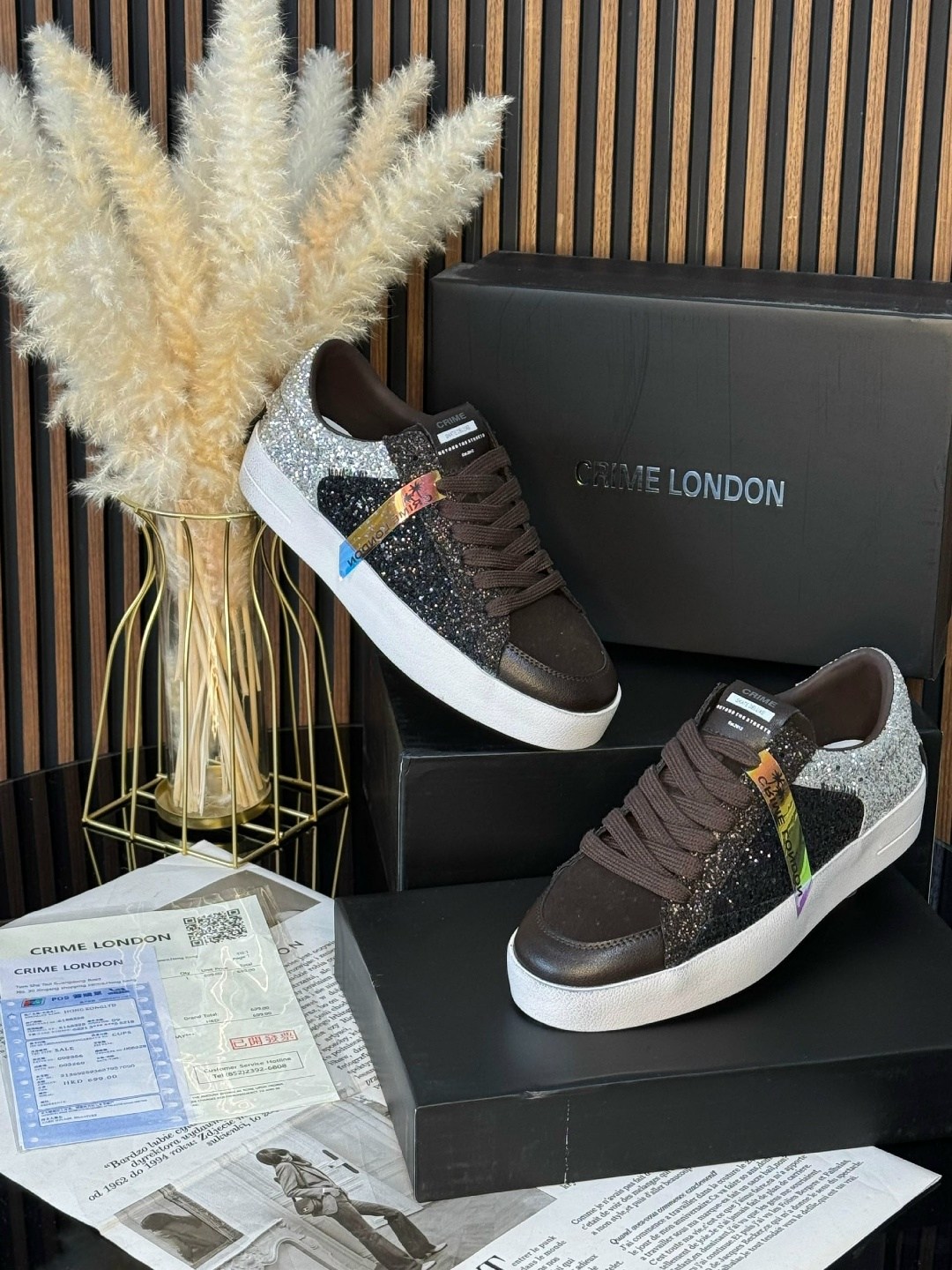 ,модные кроссовки,спортивная ,обуви,брендовая