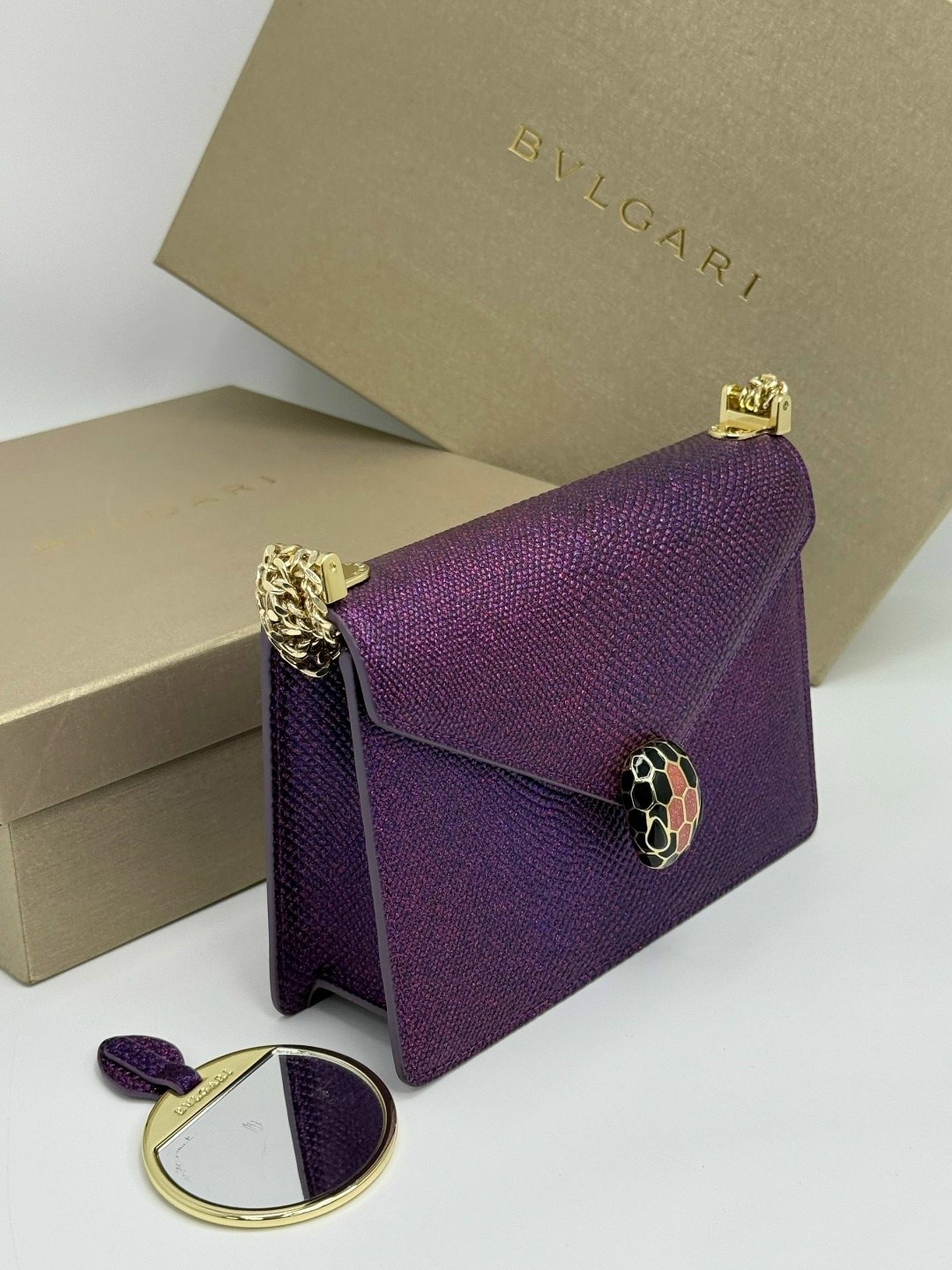 сумка bvlgari,сумка булгари,bvlgari сумка на плечо,сумка женская bvlgari,сумка bvlgari с тиснением под змею