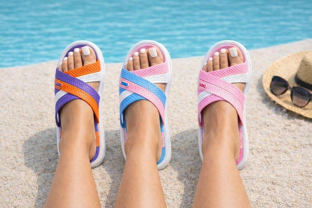 женские шлепанцы,шлепанцы,шлепанцы пляжные,шлепанцы спортивные,женские сланцы