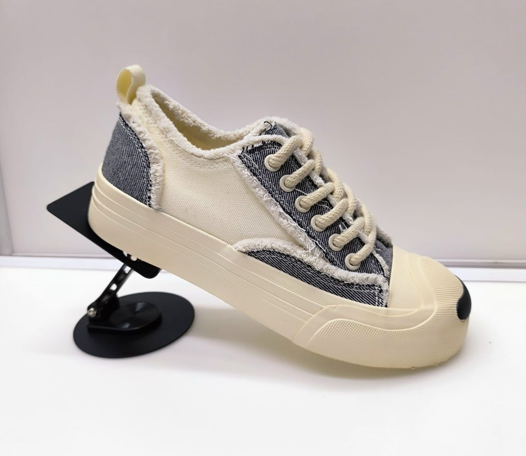 ,лоферы женские,лоферы белые,женская ,мокасины женские