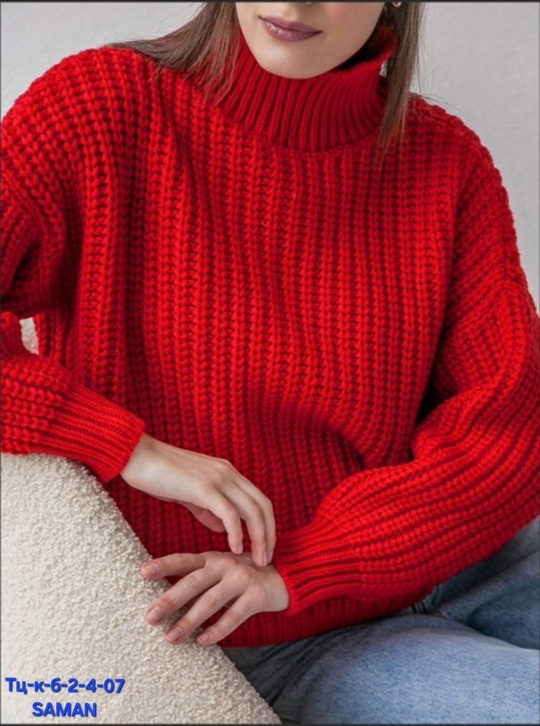 красный длинный свитер,свитер вязаный оверсайз с горлом объемный zamira,красный свитер крупной вязки женский,свитер вязаный оверсайз с горлом объемный,свитер оверсайз