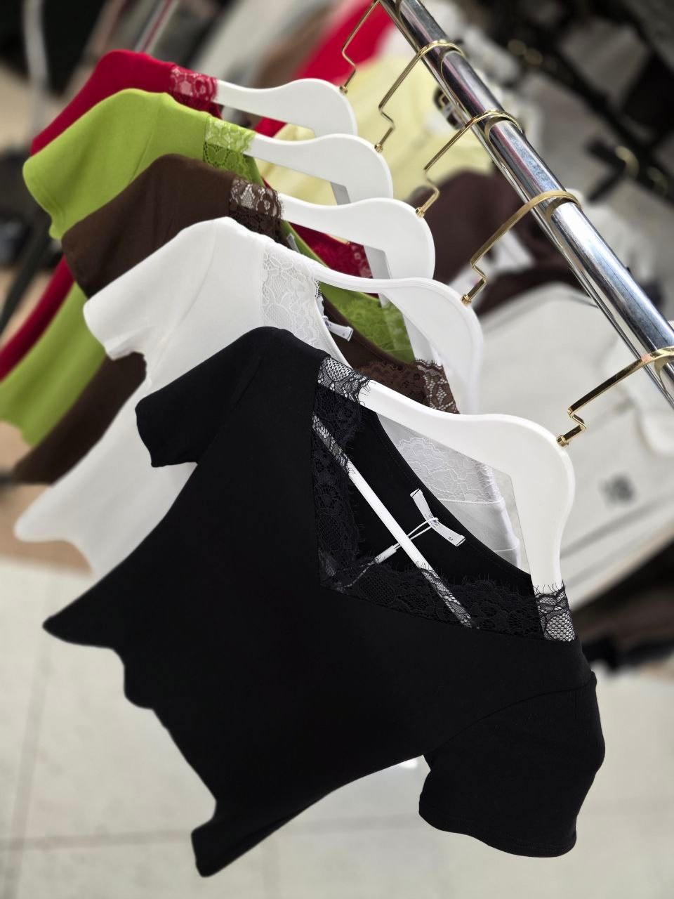 женская футболка,женская майка,футболка с кружевами,кружевная кофта,белая женская футболка