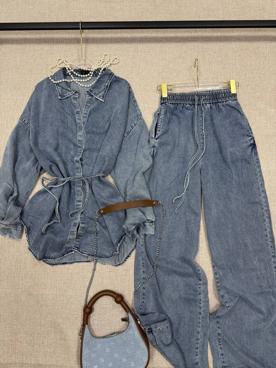 повседневный костюм,костюм с брюками,джинсовые костюмы,женский костюм,костюм с брюками и рубашкой