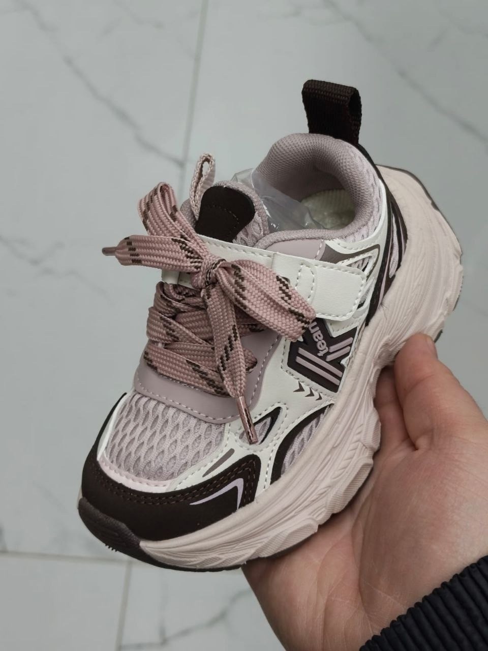 кроссовки,повседневные кроссовки,кроссовки мальчику,детские кроссовки,кроссовки удобные