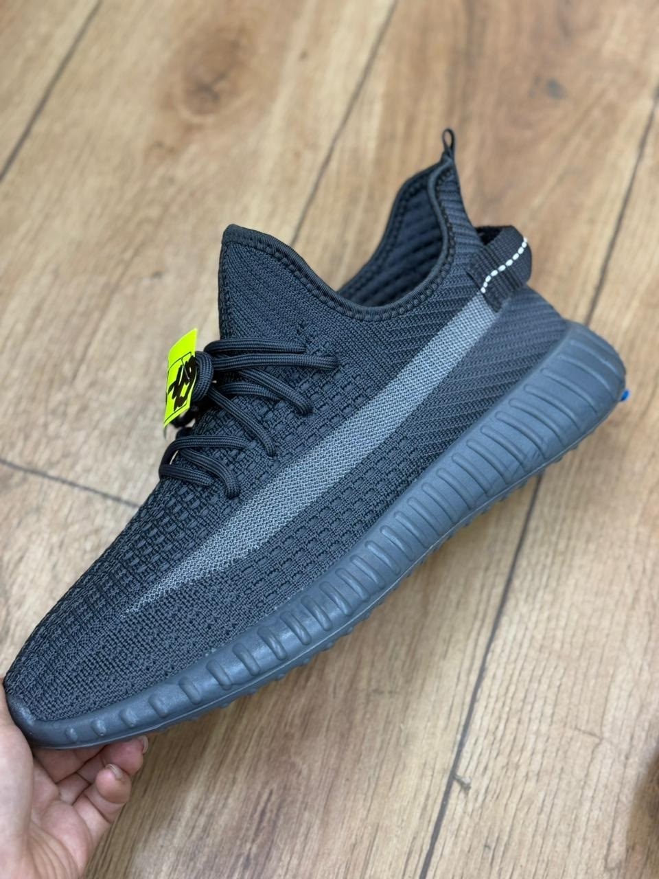 кроссовки,кроссовки изики,кроссовки женскиe,кроссовка,кроссовки оптом