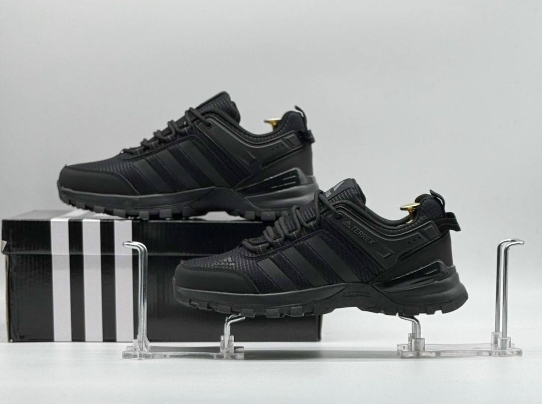 кроссовки adidas мужские,кроссовки adidas,кроссовки демисезонные adidas,кроссовки адидас кожаные,мужские кроссовки adidas terrex