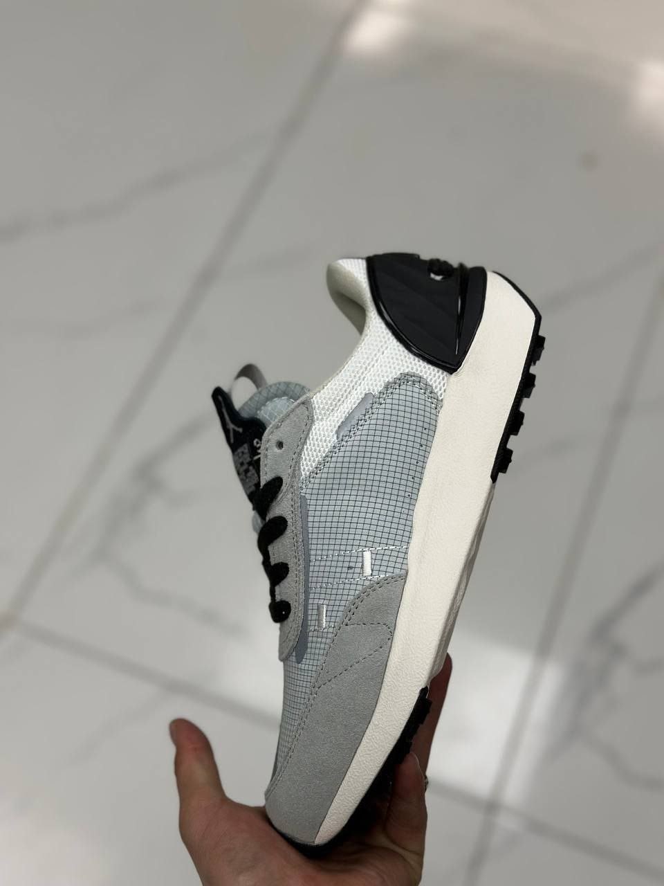 кроссовки,мужской кроссовки,оригинальные кроссовки,кроссовка мужской,женские кроссовки