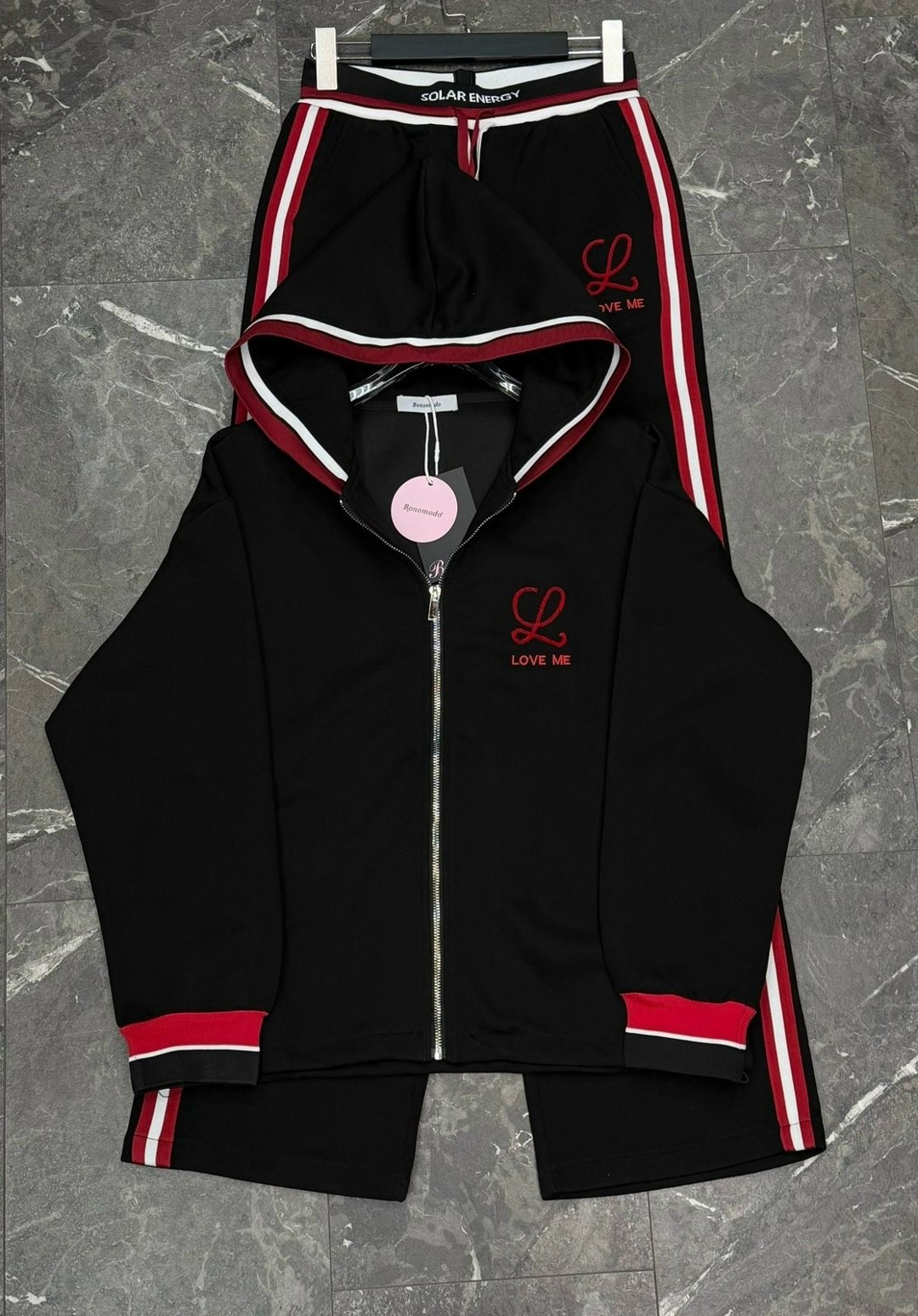 loro piana женский красный костюм,спортивный костюм женский,спортивный костюм,спортивный костюм loro piana,красные спортивные костюмы