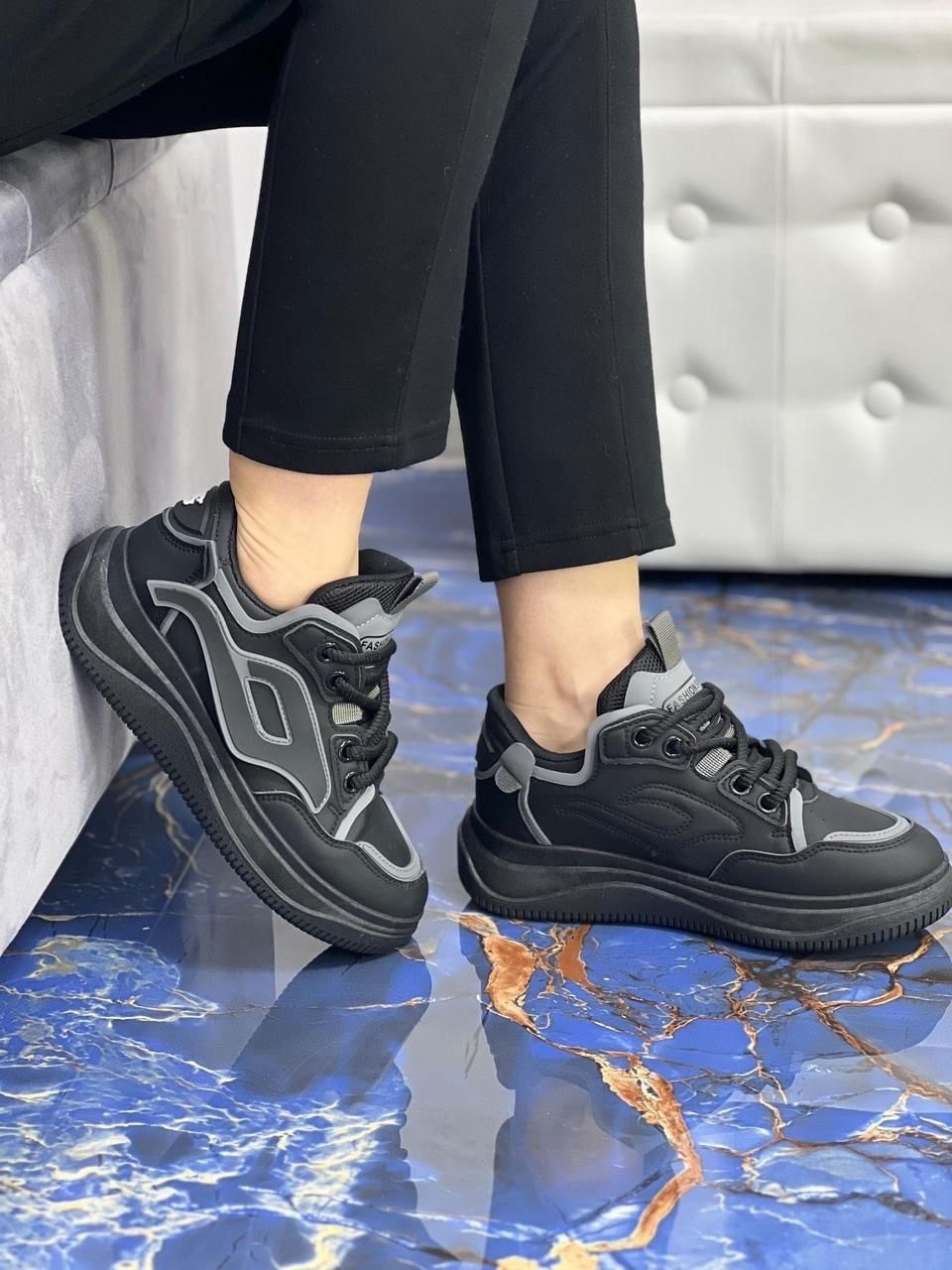 ,женские кроссовки,кроссовки брендовые,кроссовки для женщин,кроссовки модные