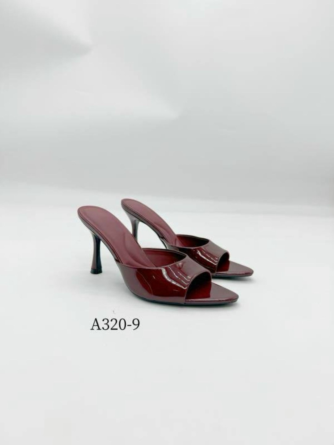 ,босоножки с ремешками,шлепанцы женские,женские босоножки,каблуки босоножки