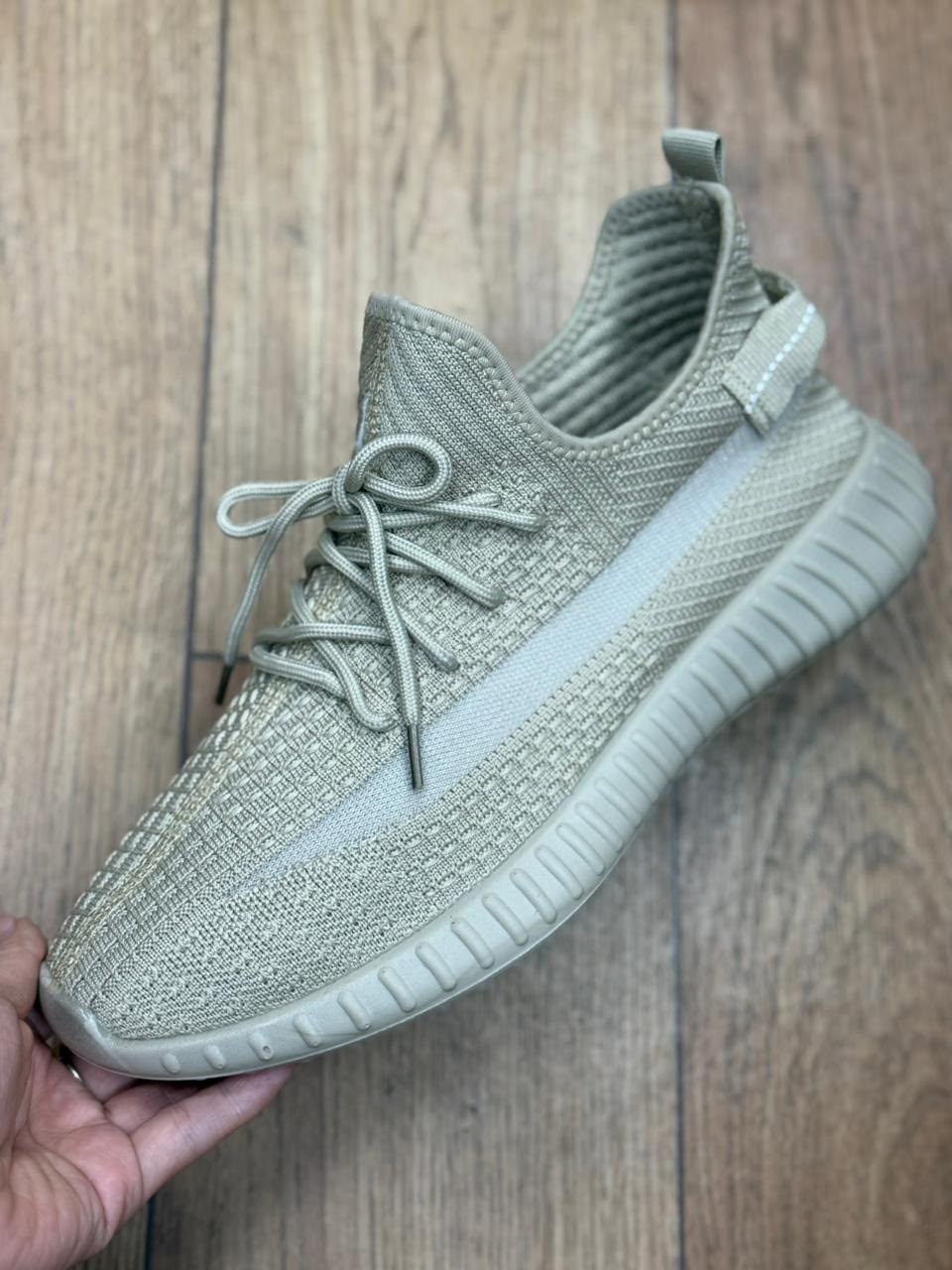 кроссовки,кроссовки изики,кроссовки женскиe,кроссовка,кроссовки оптом