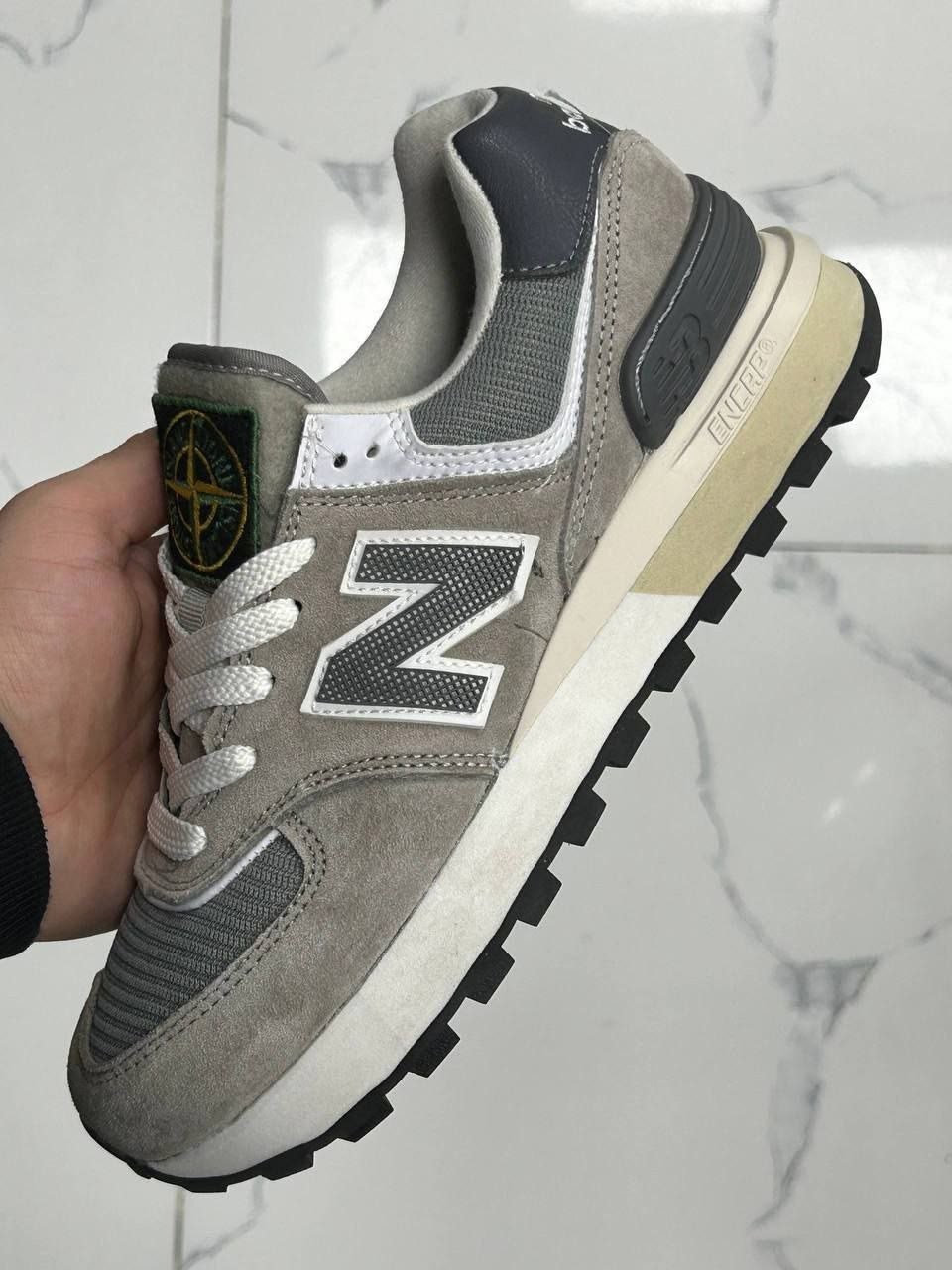 кроссовки new balance 574 stone island,кроссовки new balance 574,кроссовки stone island x new balance 574,кроссовки коллаборации new balance 574 и stone island,кроссовки мужские new balance 574