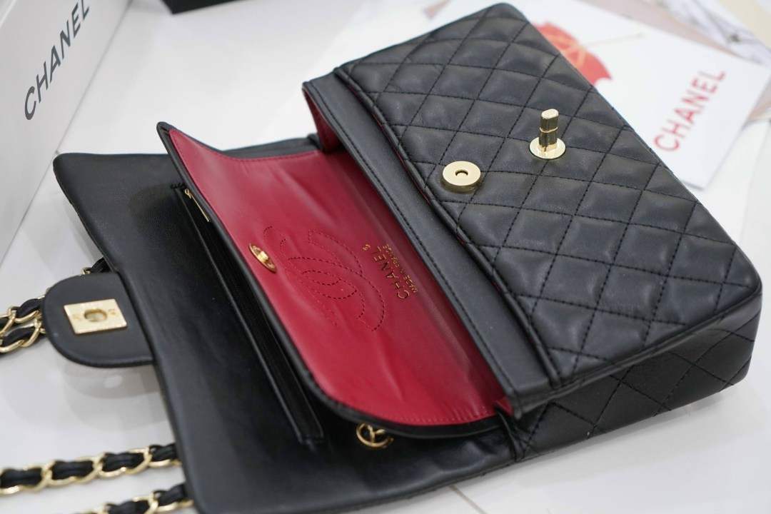 сумка шанель,сумка chanel,chanel classic flap bag,сумка шанель модная,сумка женская chanel