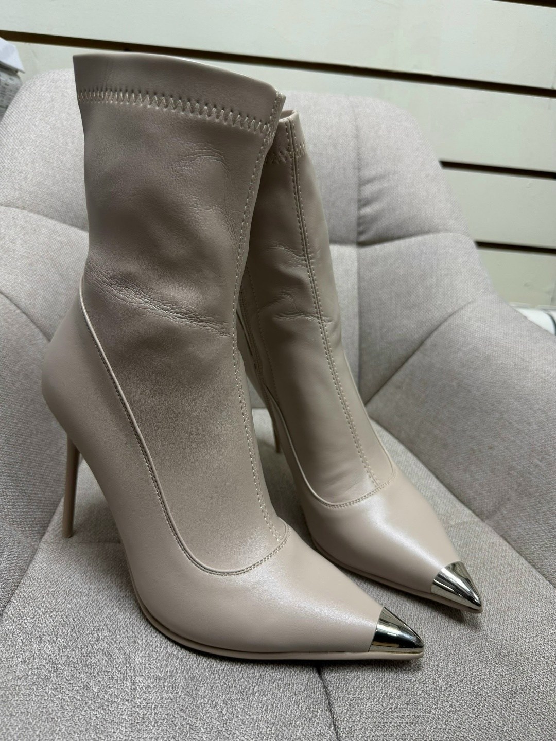 ,ботильоны женские,ботильоны на каблуке,женские ботильоны с острым носком,полусапожки на высоком каблуке