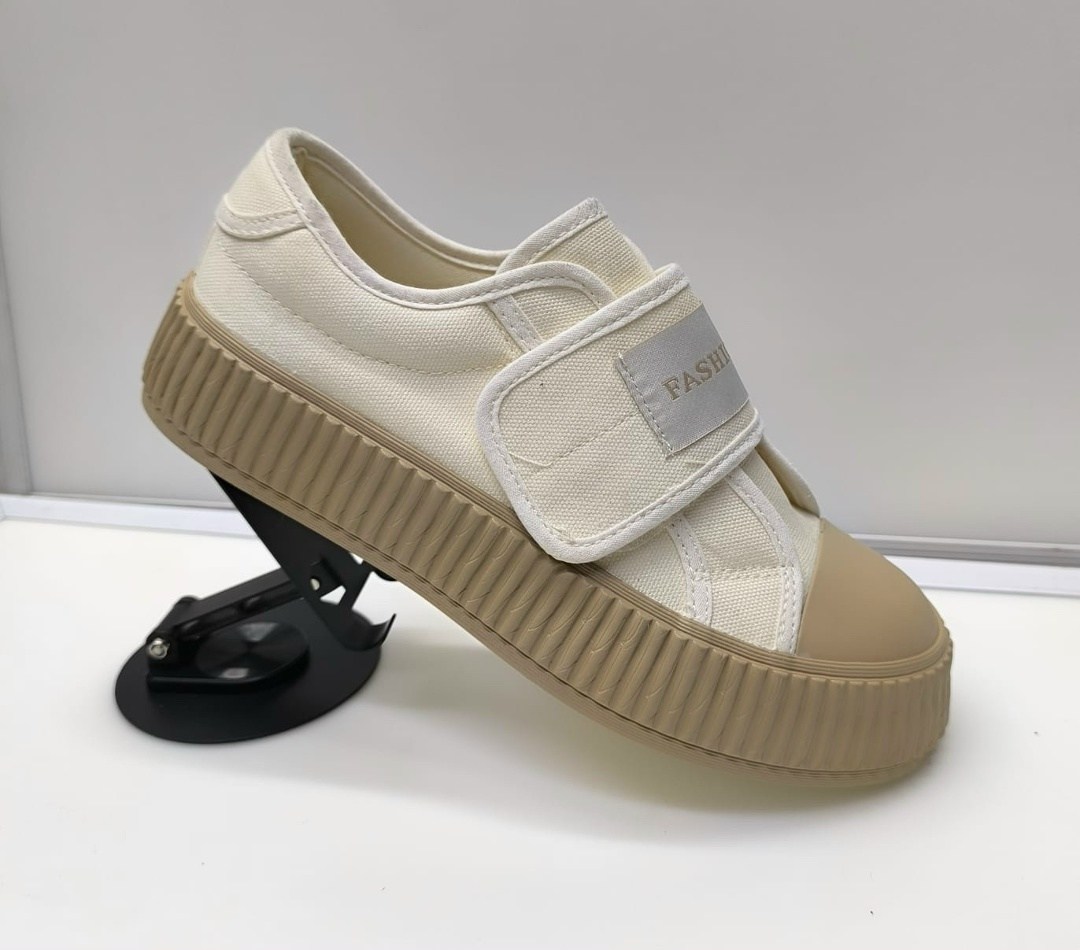 ,лоферы женские,лоферы белые,женская ,мокасины женские