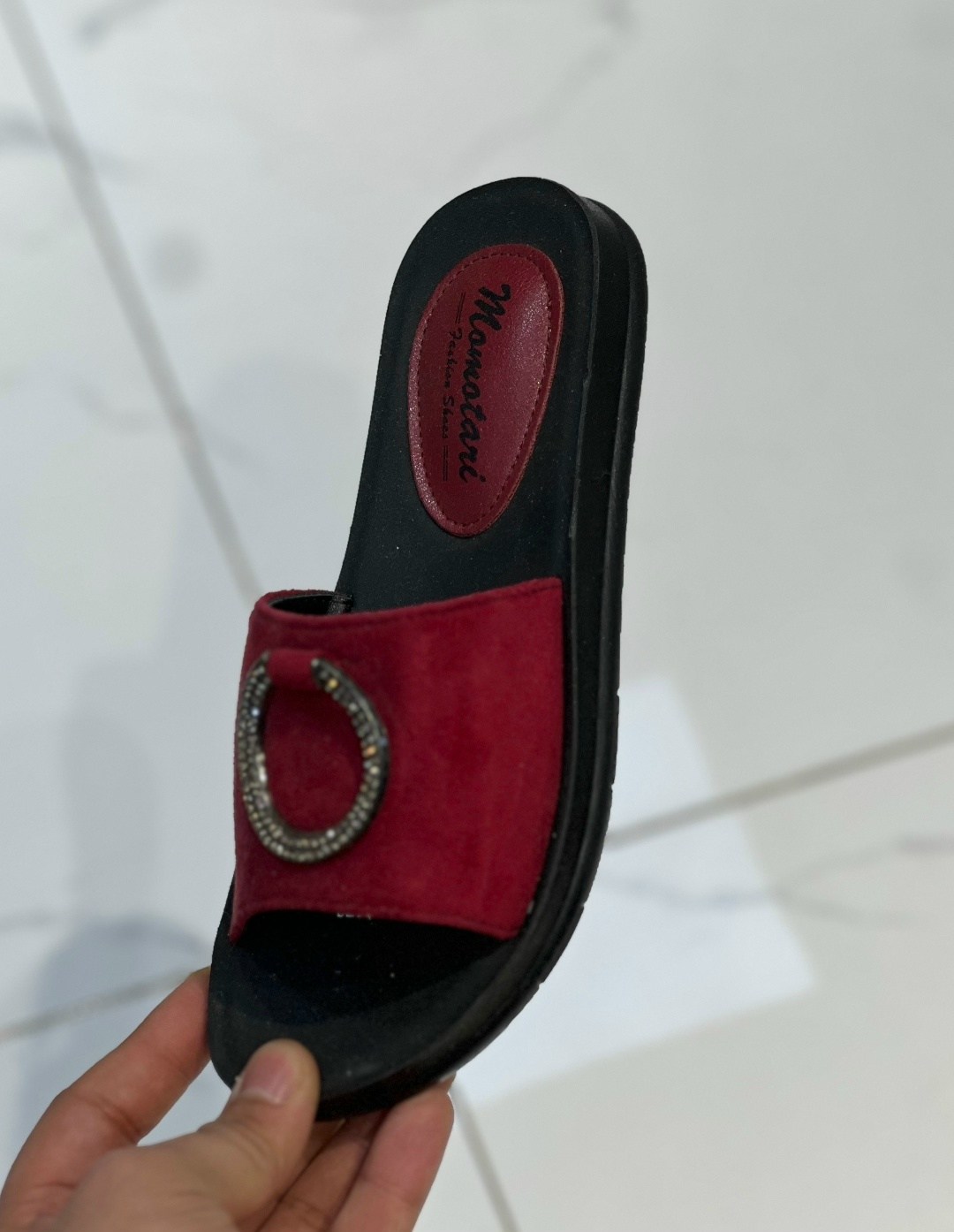 шлепанцы женские,шлепки женские,,модные шлепанцы,женские домашние тапочки