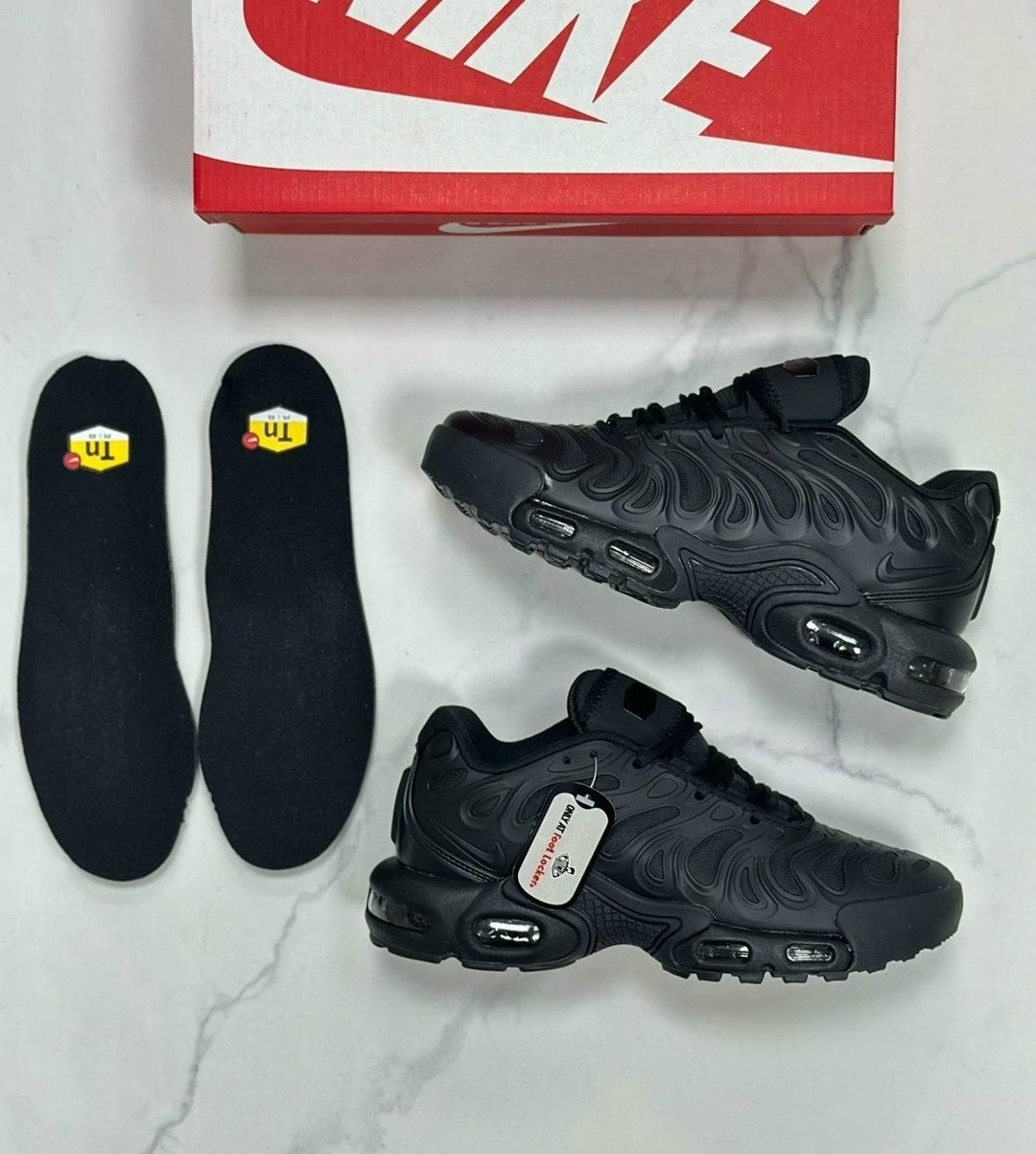 кроссовки nike air max plus tn,кроссовки nike air max plus,кроссовки nike air max tn plus terrascape,nike air max plus tn black,кроссовки мужские nike air max plus