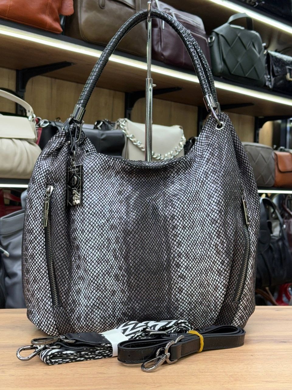 сумка,женская сумка,сумка женская из натуральной кожи питона,сумка из кожи питона,сумка из змеиной кожи