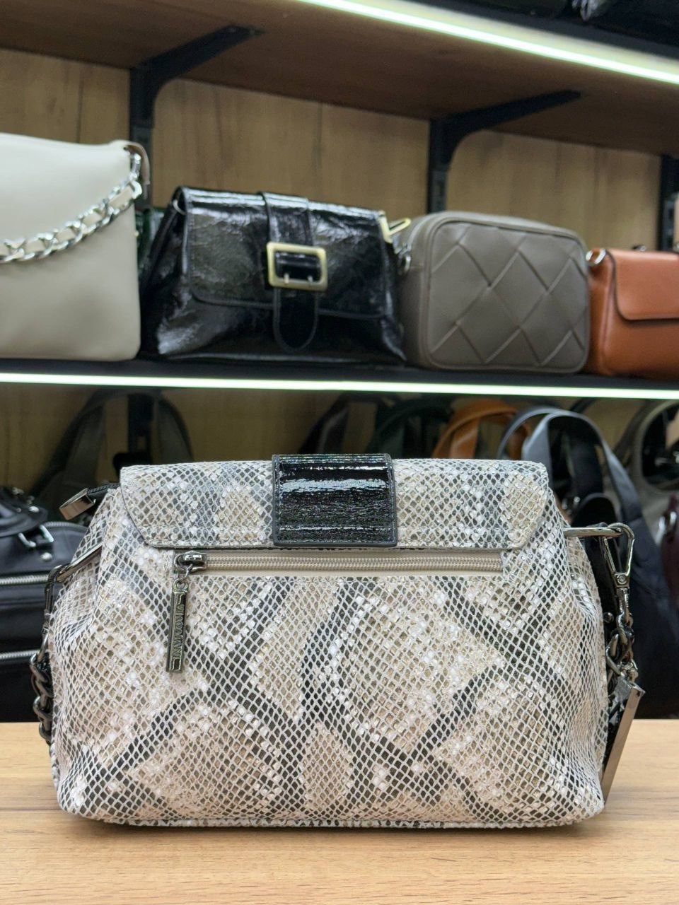 сумка из кожи питона,сумка из питона,сумка женская из натуральной кожи питона,сумка,сумка из змеиной кожи
