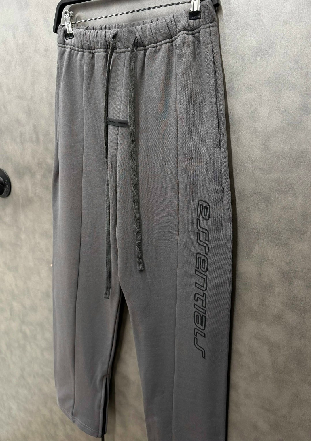 брюки спортивные,штаны спортивные,спортивные брюки мужские,брюки мужские,мужские спортивные штаны