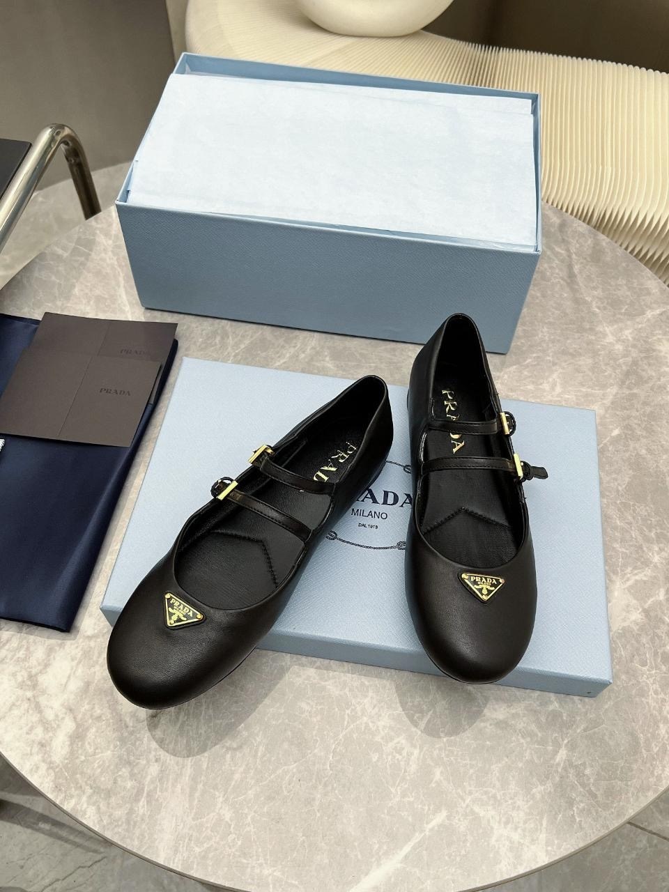 балетки prada,туфли prada,,женская ,балетки кожаные