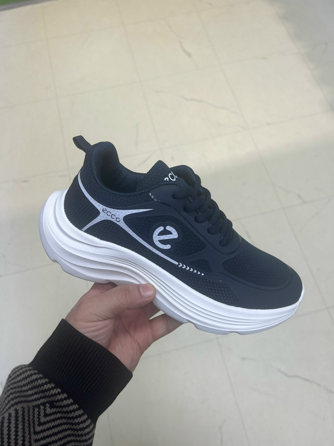 ,кроссовки женскиe,спортивная ,seekf кроссовки производитель,кроссовка