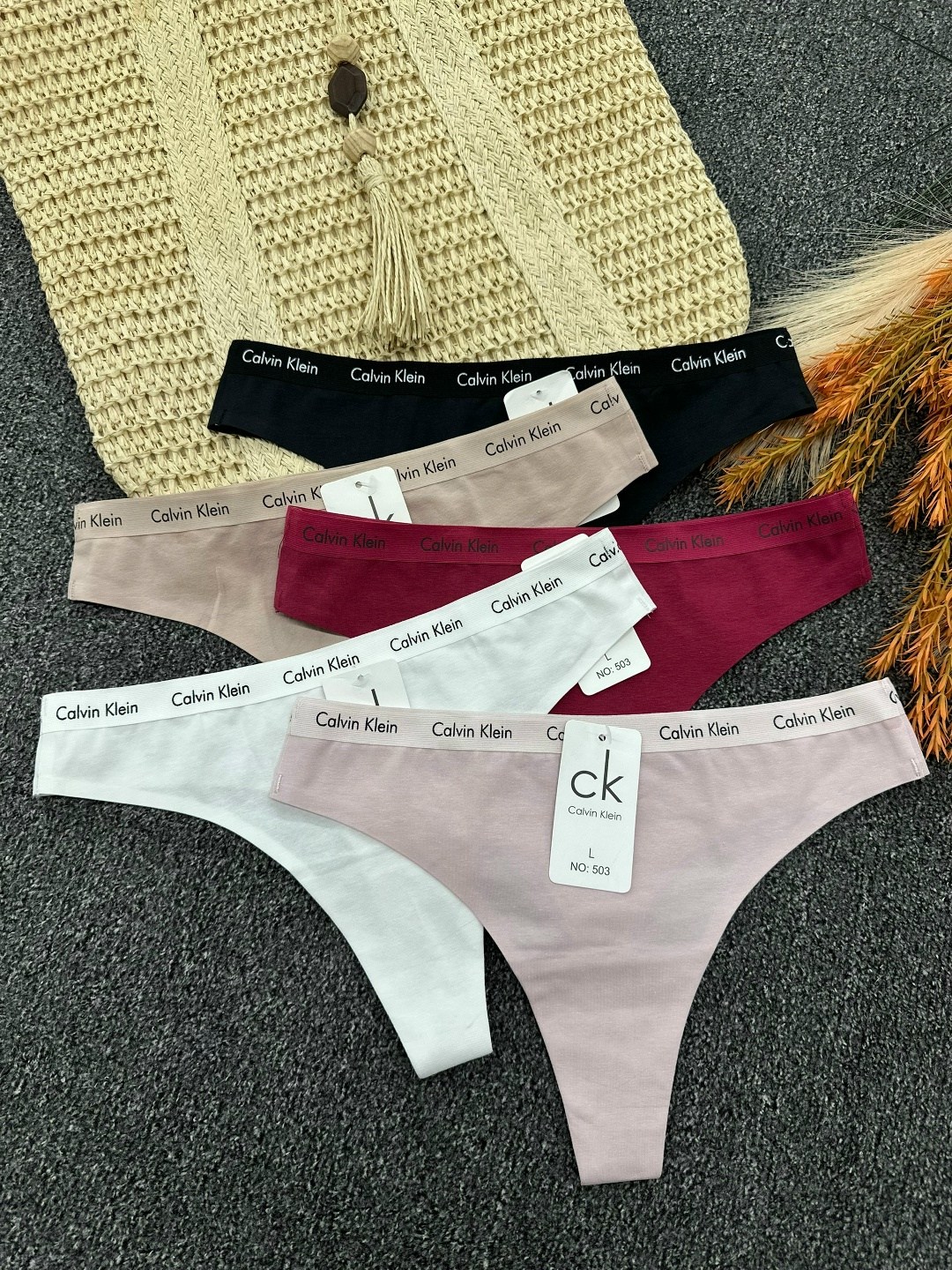 calvin klein трусы женские стринги,трусы женские calvin klein,стринги хб женские,стринги calvin klein,трусы женские стринги хлопок