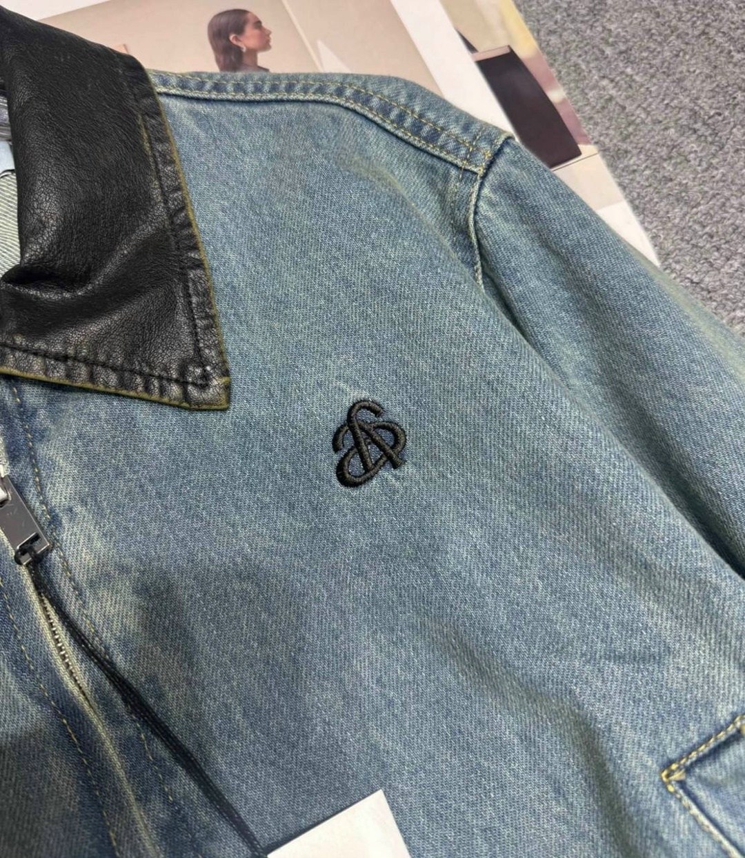 джинсовые куртки женские,джинсовая куртка,джинсовая куртка miu miu,модные джинсовые куртки,джинсовая куртка повседневная