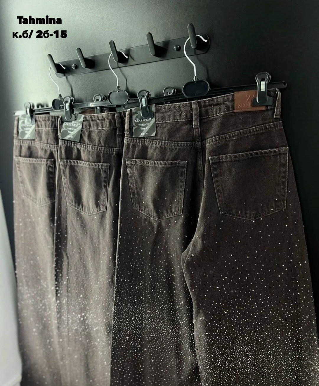 джинсы со стразами,женские джинсы со стразами,американские черные джинсы со стразами,джинсы зимние стразами,джинсы со стразами широкие