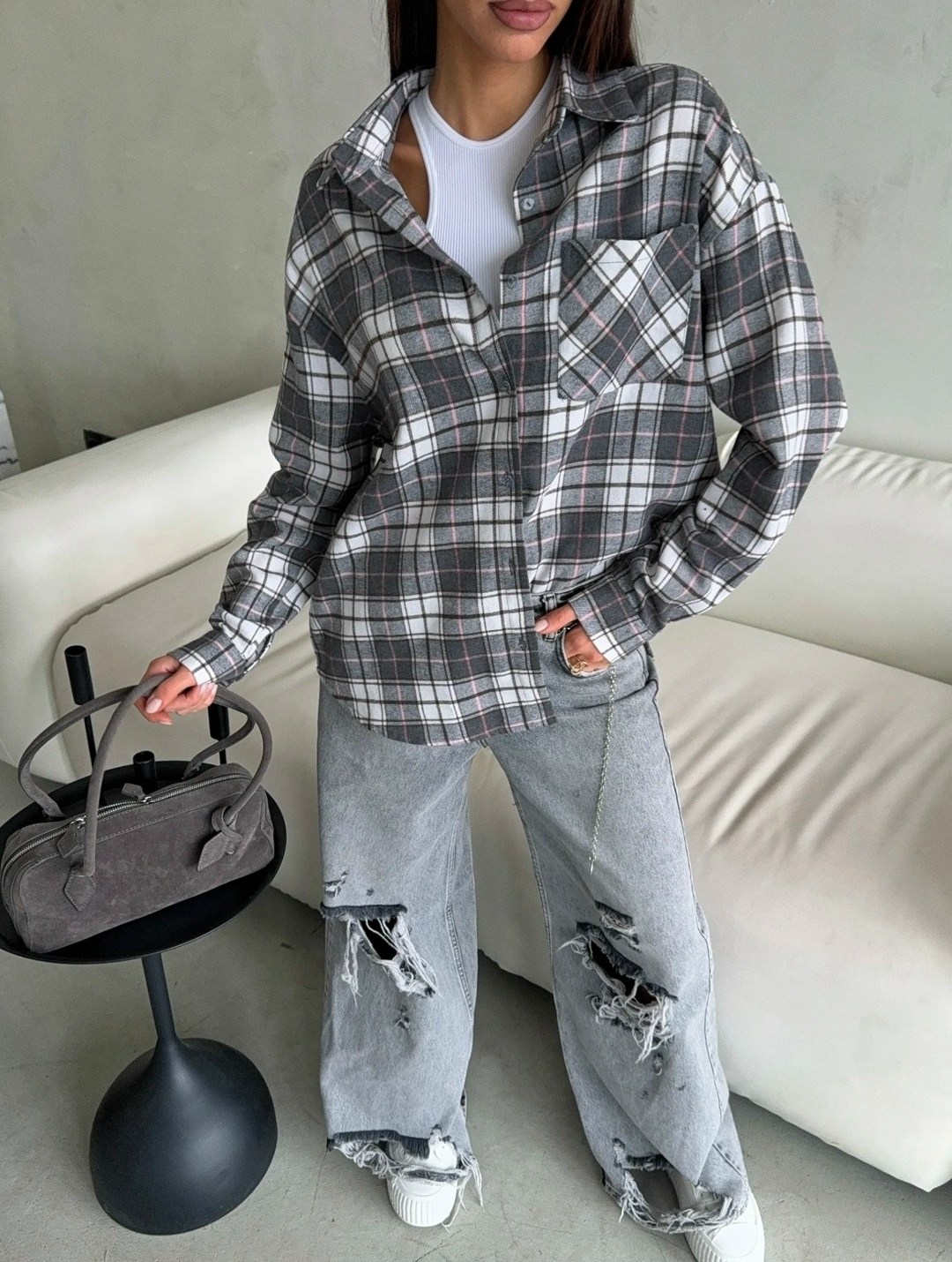 рубашка оверсайз в клетку betrendy wear,рубашка оверсайз в клетку удлиненная,рубашка варенка в клетку оверсайз удлиненная lady gina,рубашка в клетку,рубашка в клетку женская оверсайз