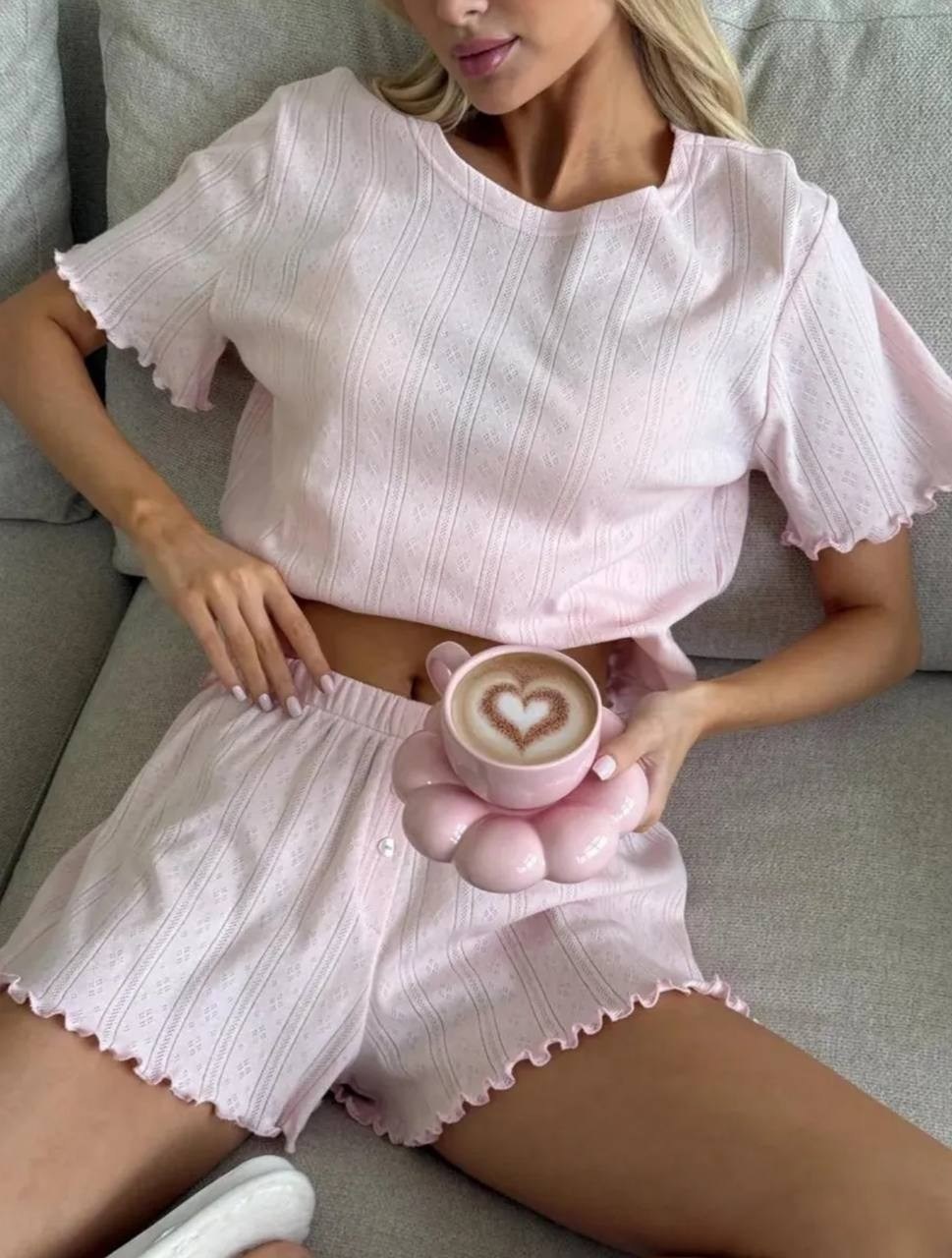 пижама с шортами,женские пижамы с шортами,пижама женская,пижама с шортами и футболкой,уютная пижама