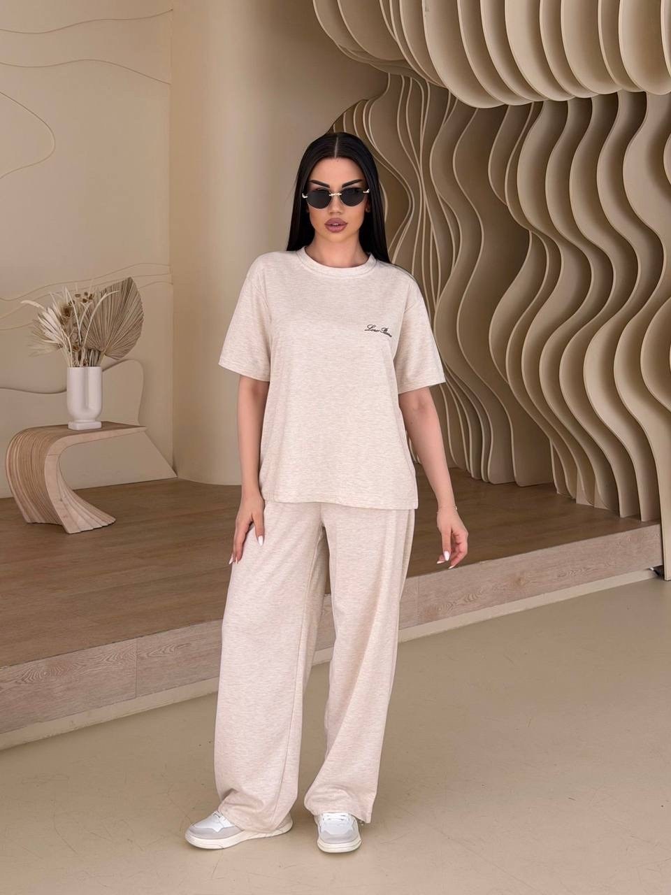 трикотажные костюмы,костюм спорт шик,спортивные костюмы,женский спортивный костюм,женские костюмы