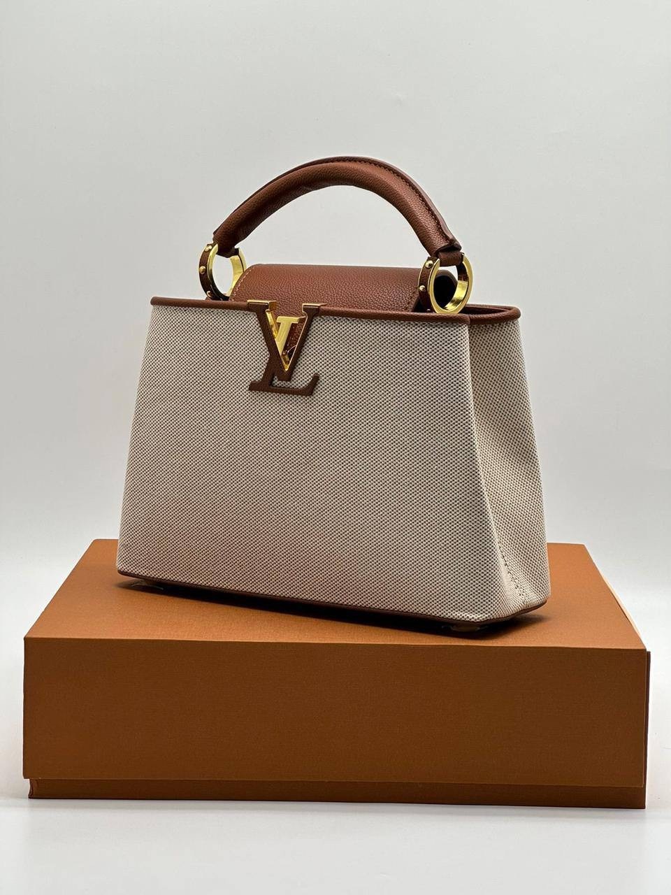 сумка louis vuitton женская,сумка женская louis vuitton 27-18 большой размер,louis vuitton сумка,женская сумка louis vuitton люксового качества,louis vuitton capucines сумка