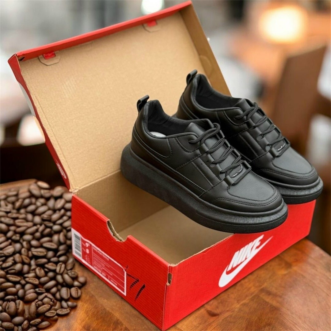 ,спортивная ,кроссовки женские,кроссовки черные,обуви