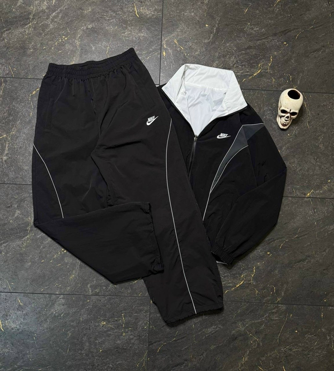 спортивный костюм nike,спортивный костюм плащевка мужской,спортивные костюмы мужские,мужской спортивный костюм nike,в спортивном костюме