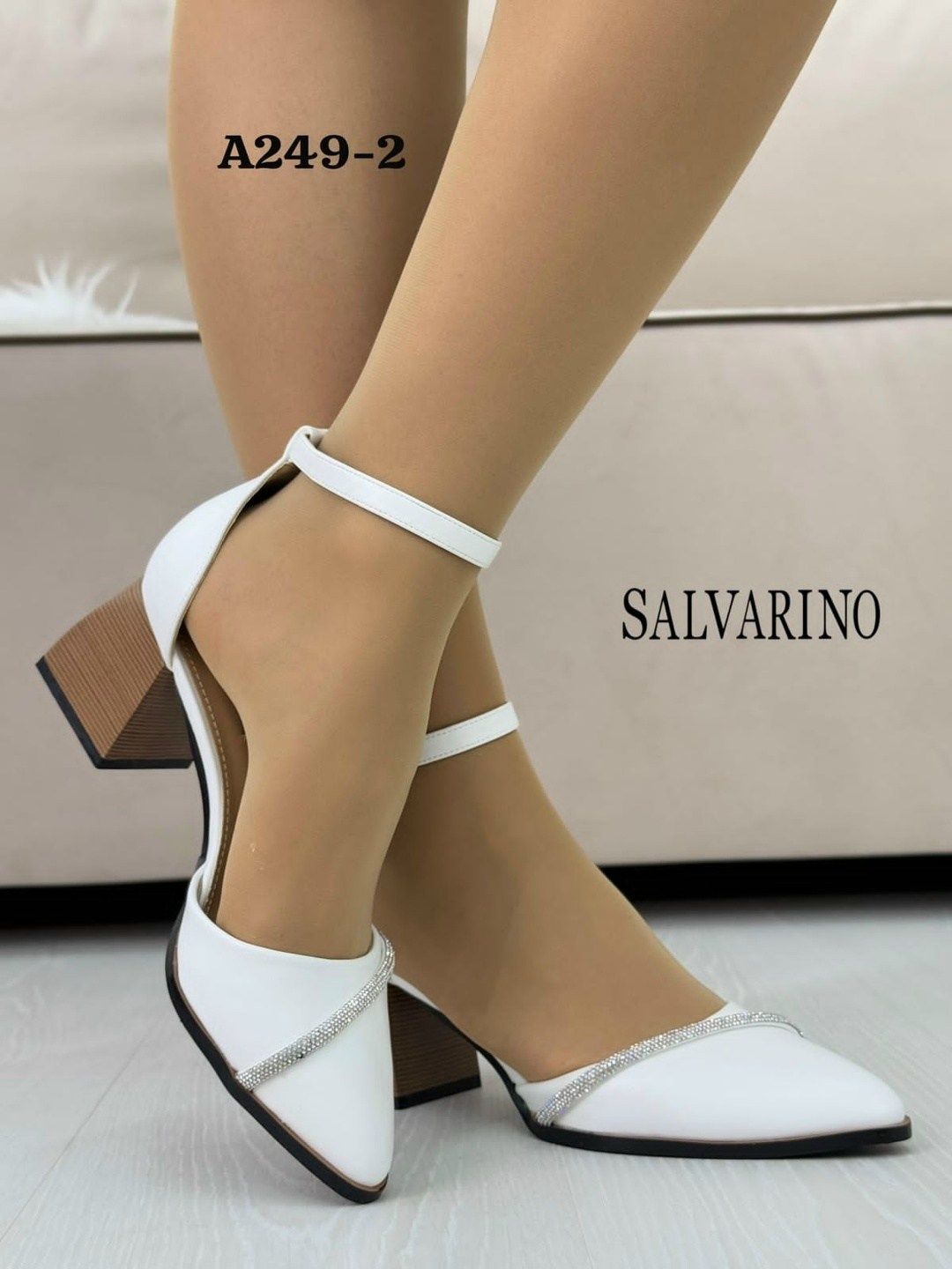 туфли на низком каблуке barolina shoes 233213141,туфли женские,туфли на низком каблуке barolina shoes цвет белый,туфли женские на каблуках,туфли женские белые